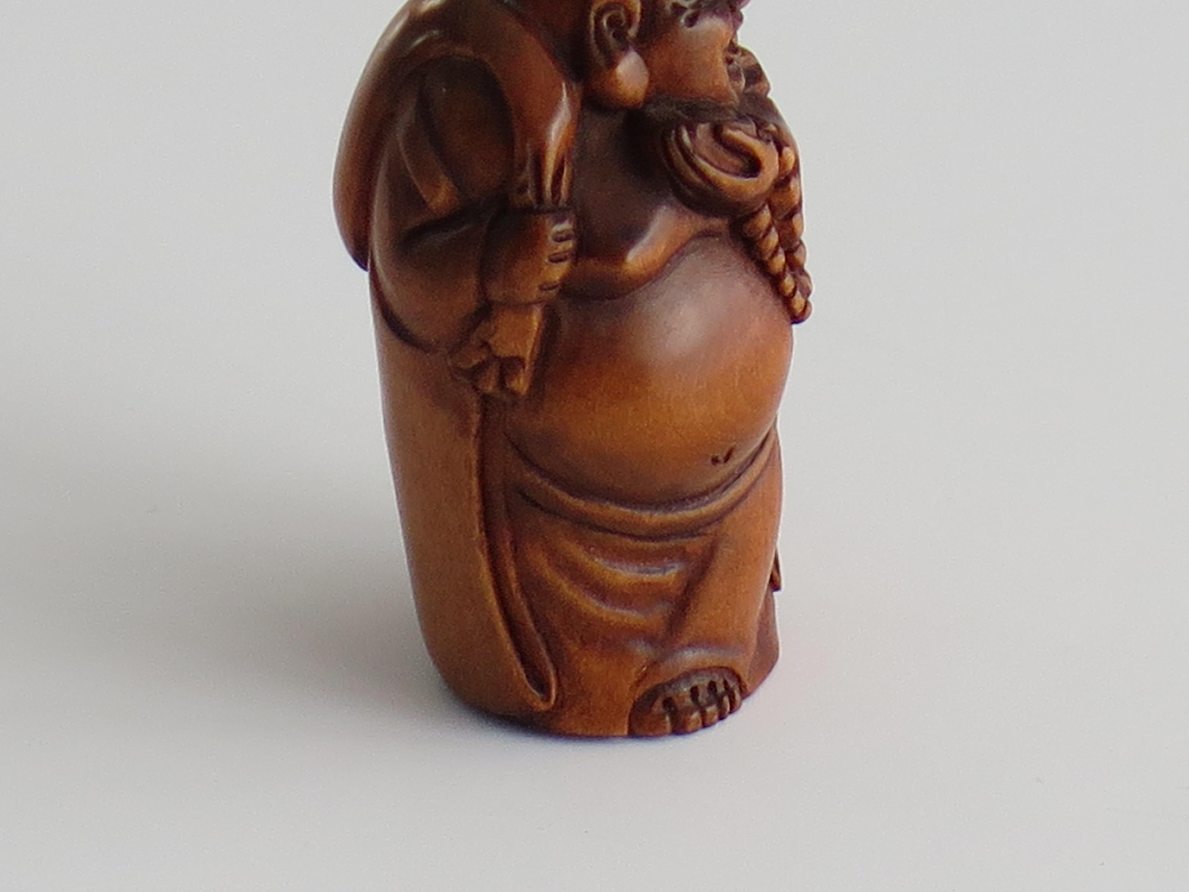 Netsuke giapponese di Sage intagliato a mano in legno di bosso Firmato, circa 1900 in vendita 7