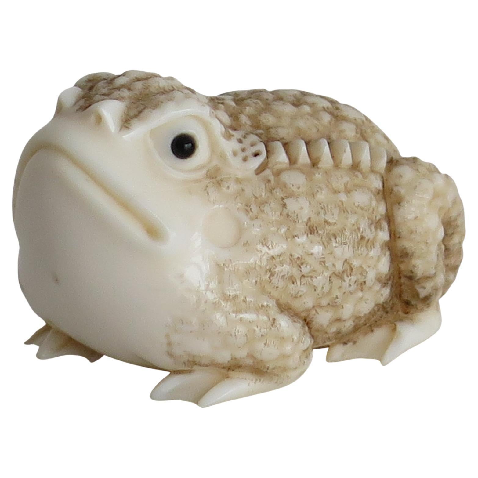 Japanese Netsuke Porcelain Signed, circa 1920