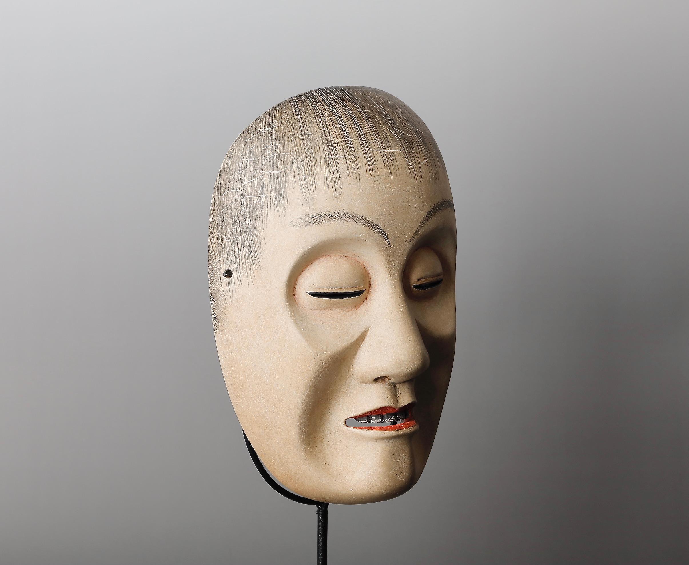 Japanese Noh Mask Depicting Yoroboshi 'Blind Monk' Character Signed by Myori In Good Condition For Sale In Fukuoka, JP