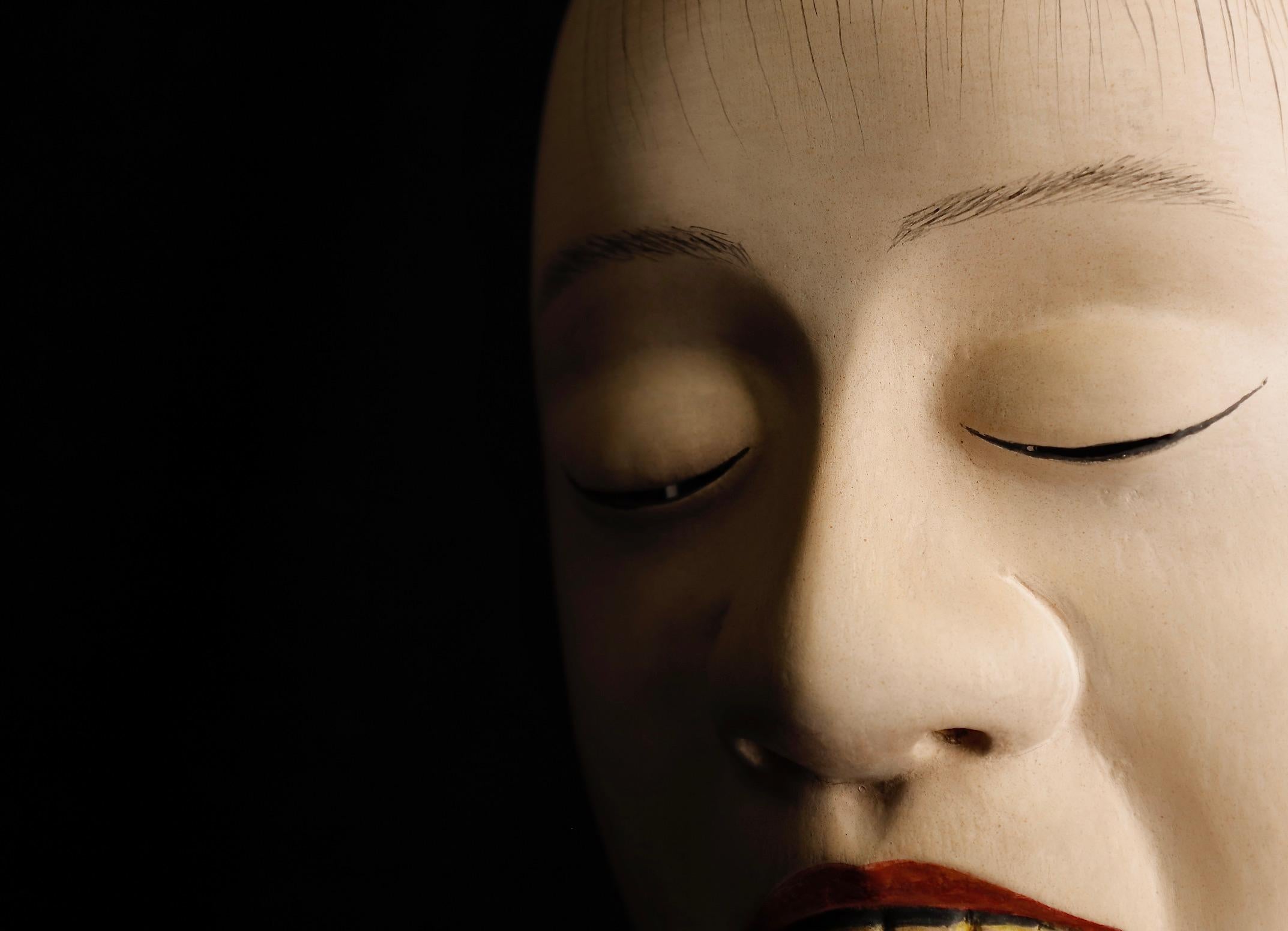 Japanese Noh Mask depicting Yoroboshi character For Sale 7