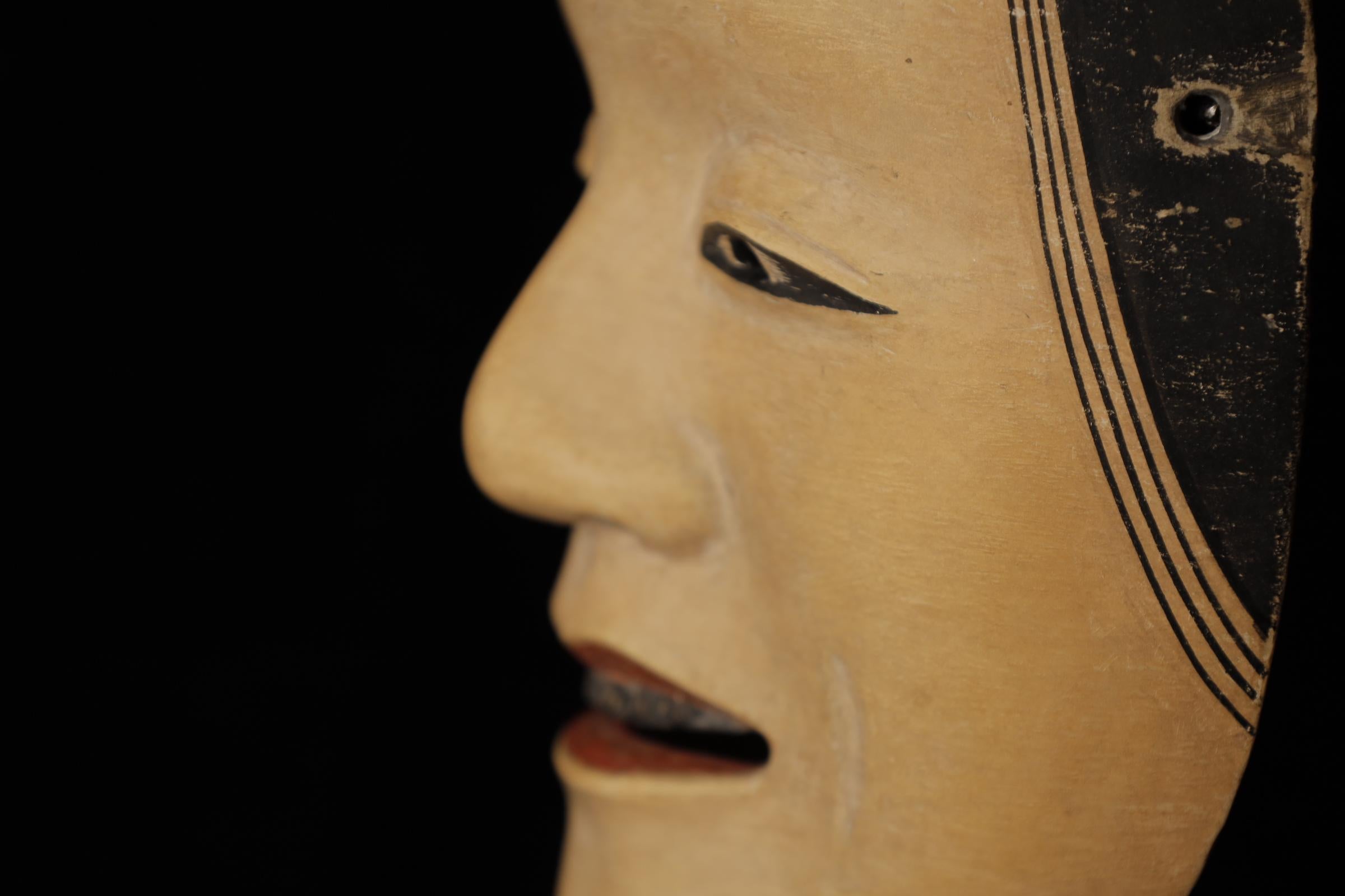 Japanese Noh Mask of Ko-omote- young woman For Sale 2
