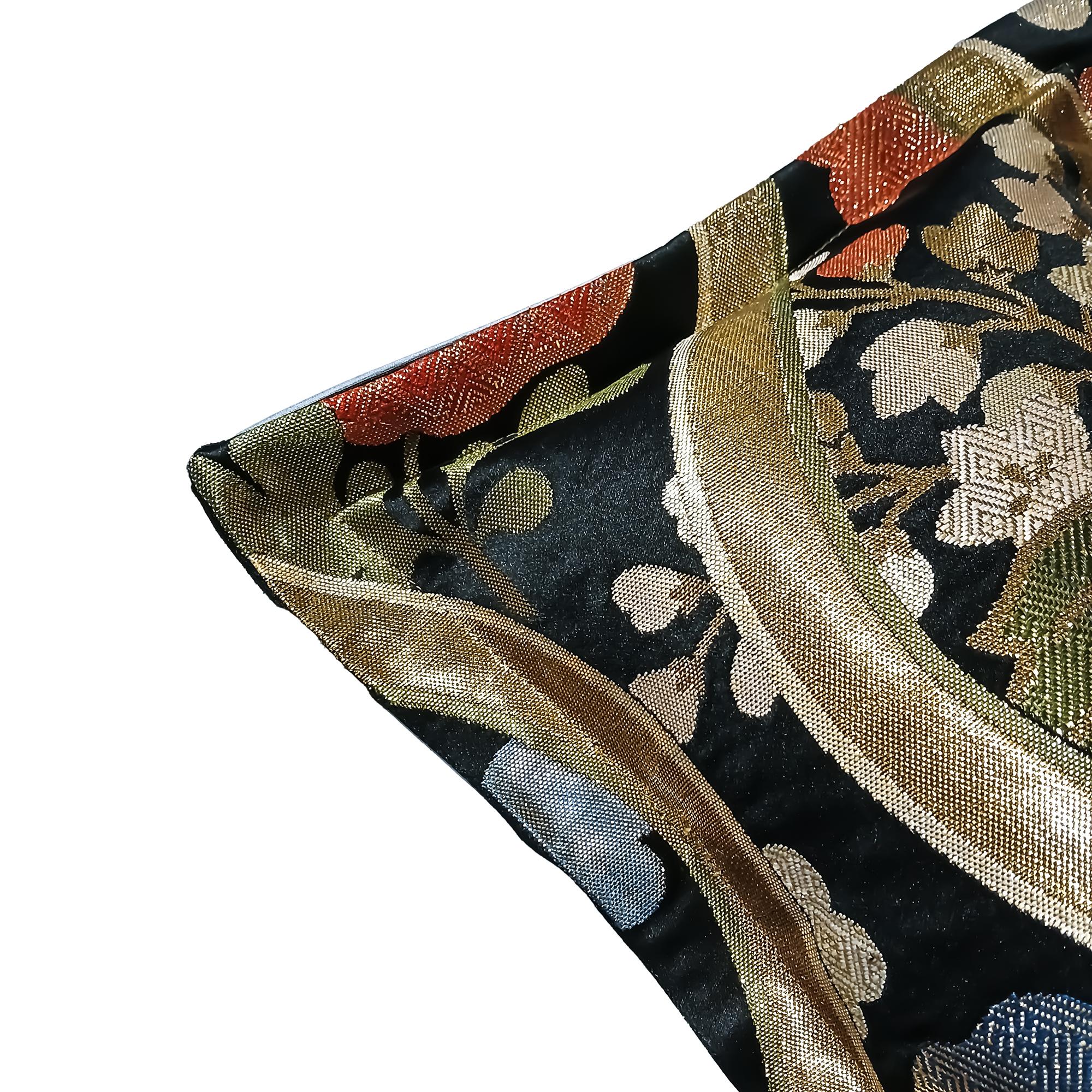 Fatto a mano Copricuscino in seta giapponese Obi in vendita