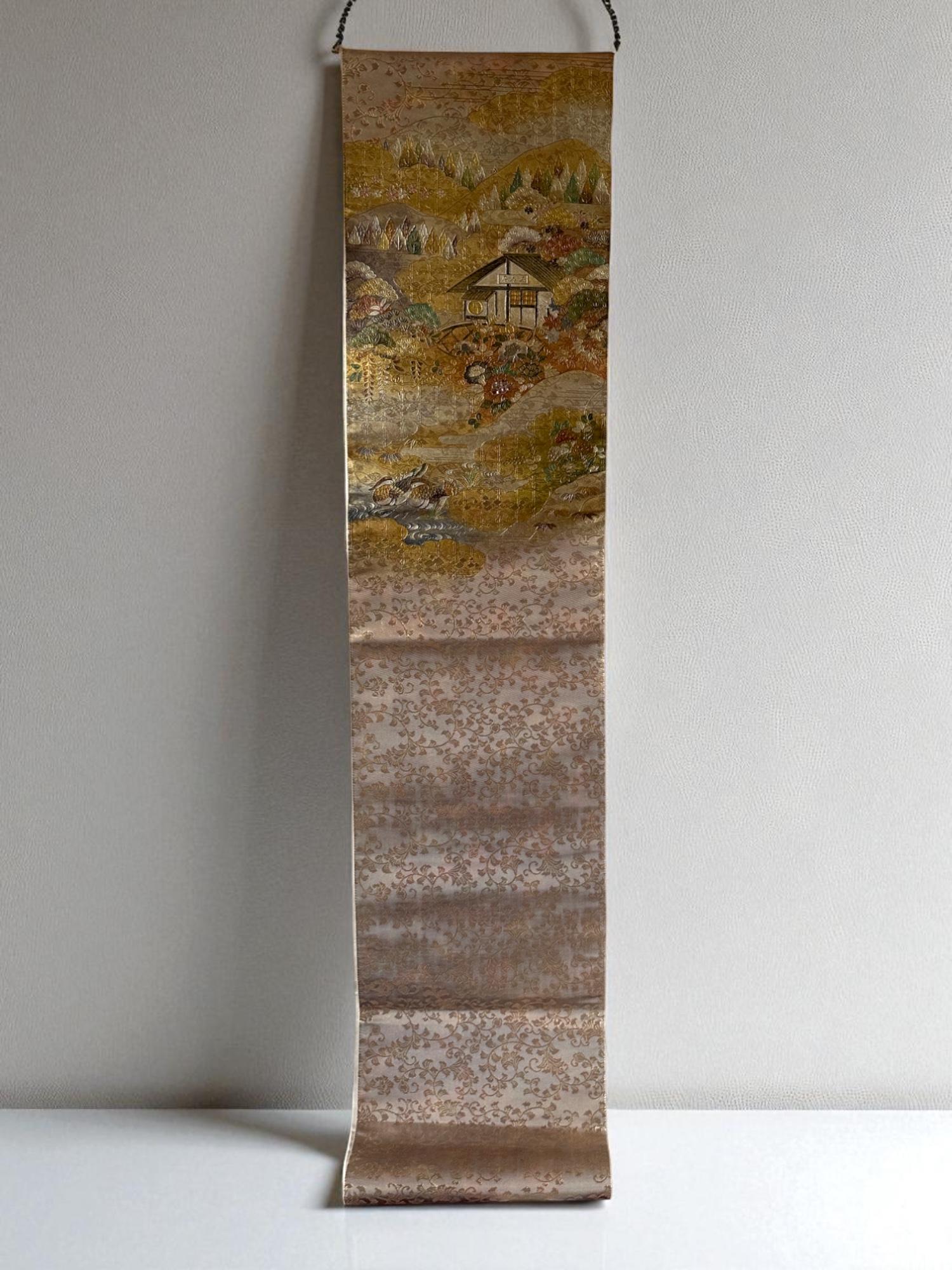 Obi japonais avec motif de paysage et de pavillon - décoration murale, chemin de table en vente 2
