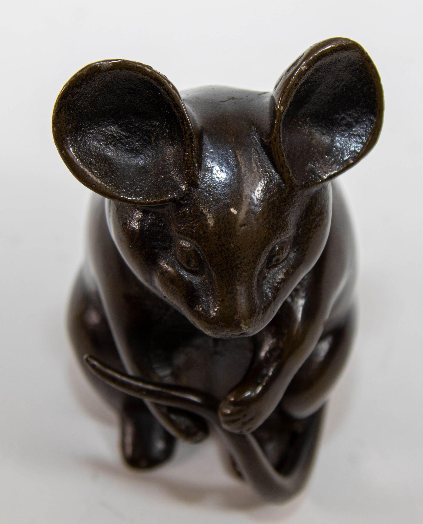 Japanese Okimono Bronze Figure of a Rat 1950s For Sale 2