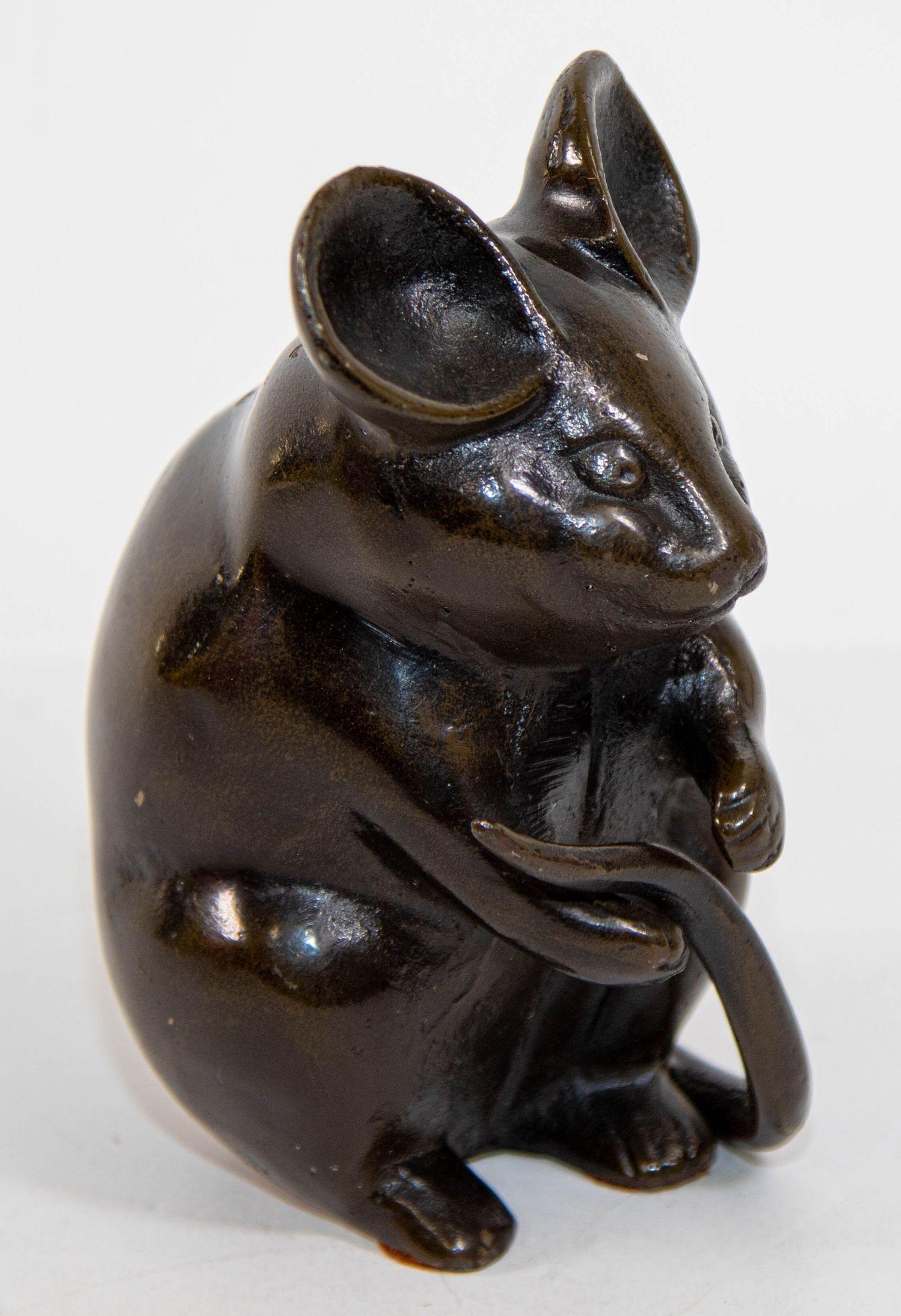 Japanese Okimono Bronze Figure of a Rat 1950s For Sale 3