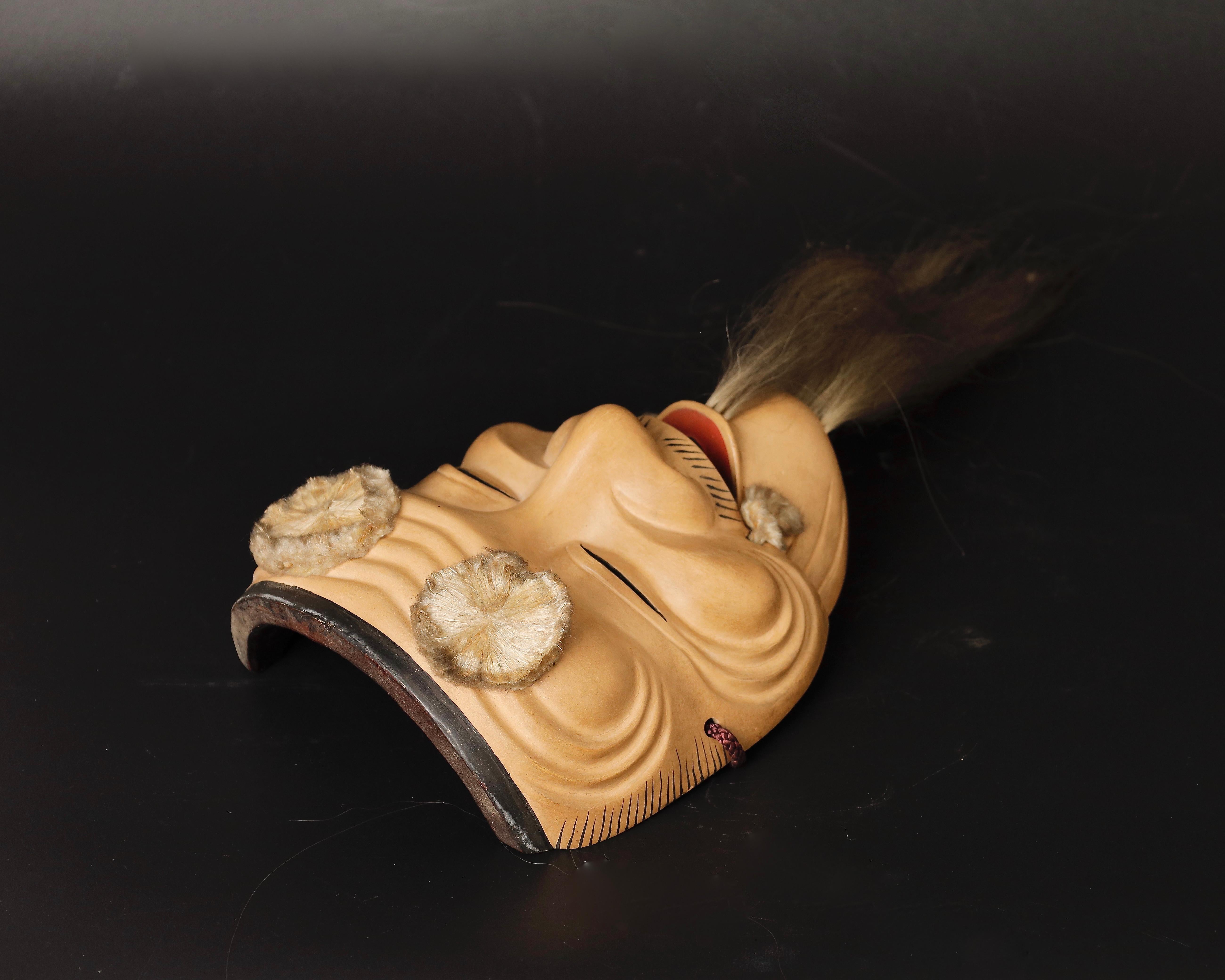 Máscara japonesa Okina Noh Hombre anciano con larga barba blanca que expresa sabiduría en venta 9
