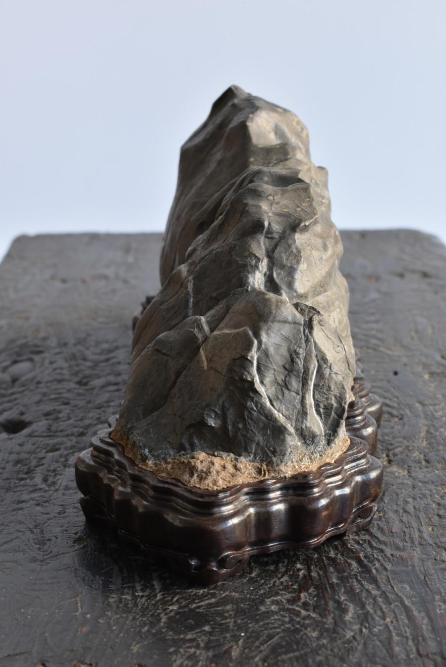 Japanese Old Appreciation Stone/Scholars Stone/Mountain Landscape Figurine For Sale 5