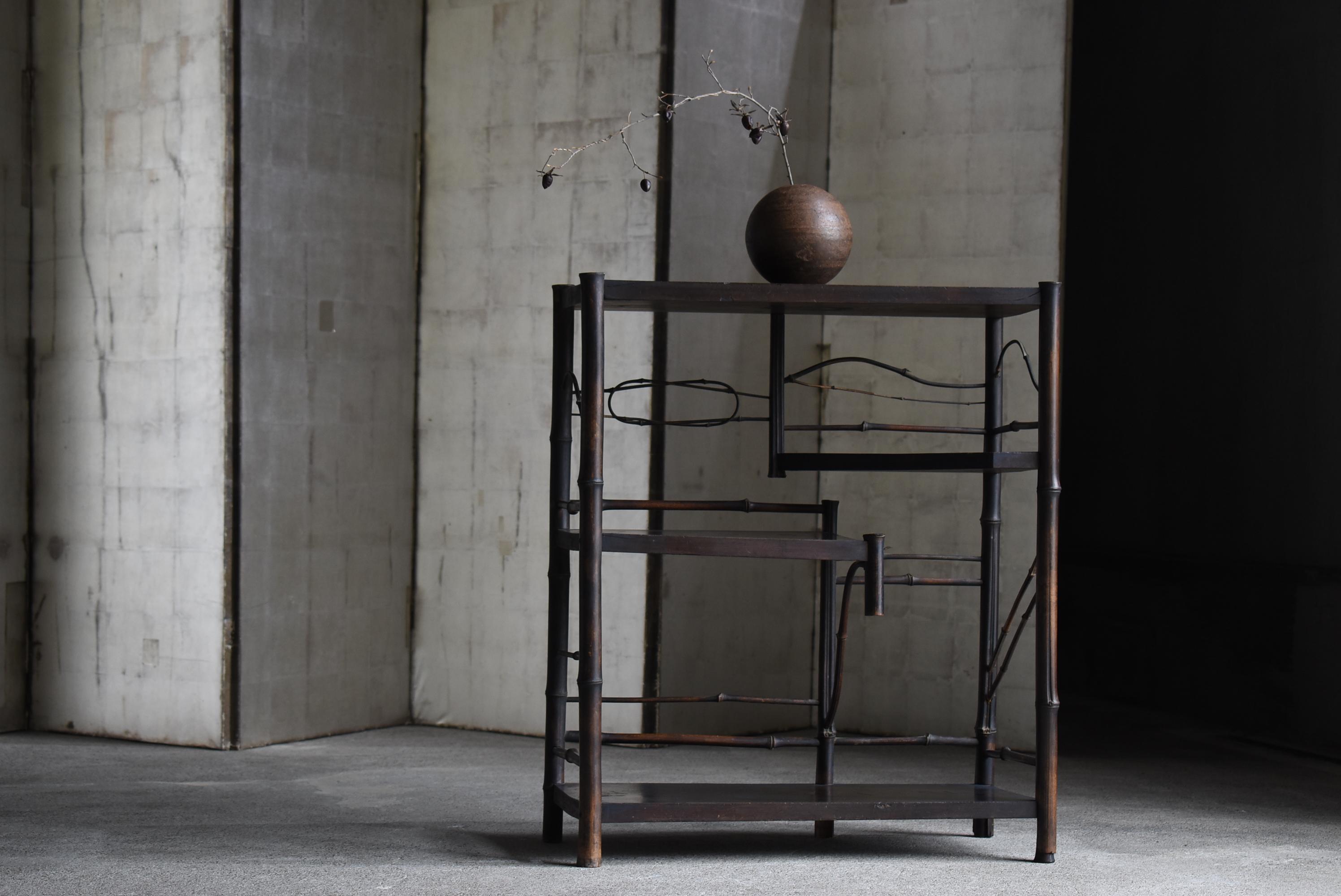 This account is made up of five companies,
I specialize in selecting carefully selected items, specializing in Japanese antiques.
Based on my 20 years of experience, I offer a unique perspective on Japanese antiques.

Old Japanese bamboo