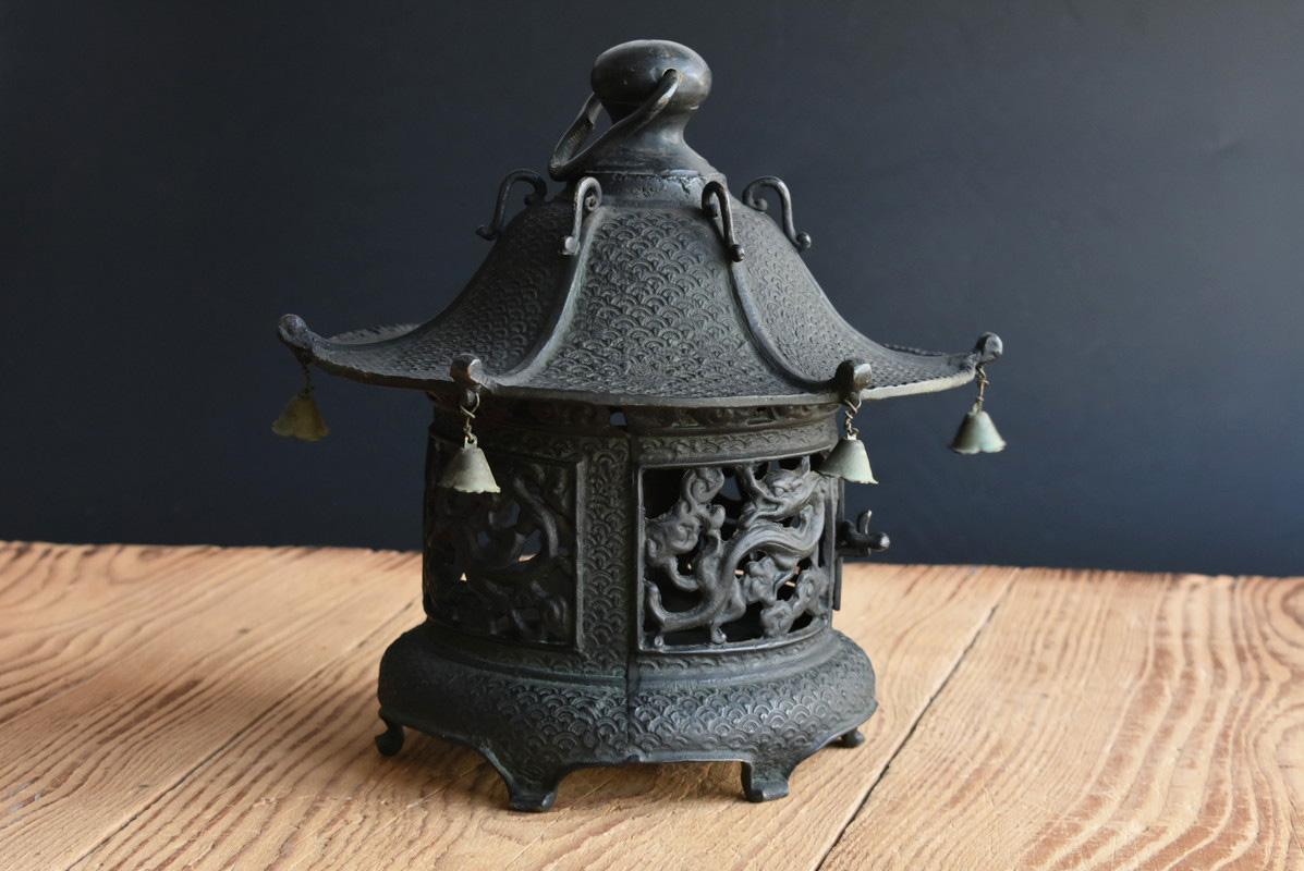 Japanese Old Bronze Casting Hanging Lantern 'No.2' /Traditional Lighting In Good Condition In Sammu-shi, Chiba