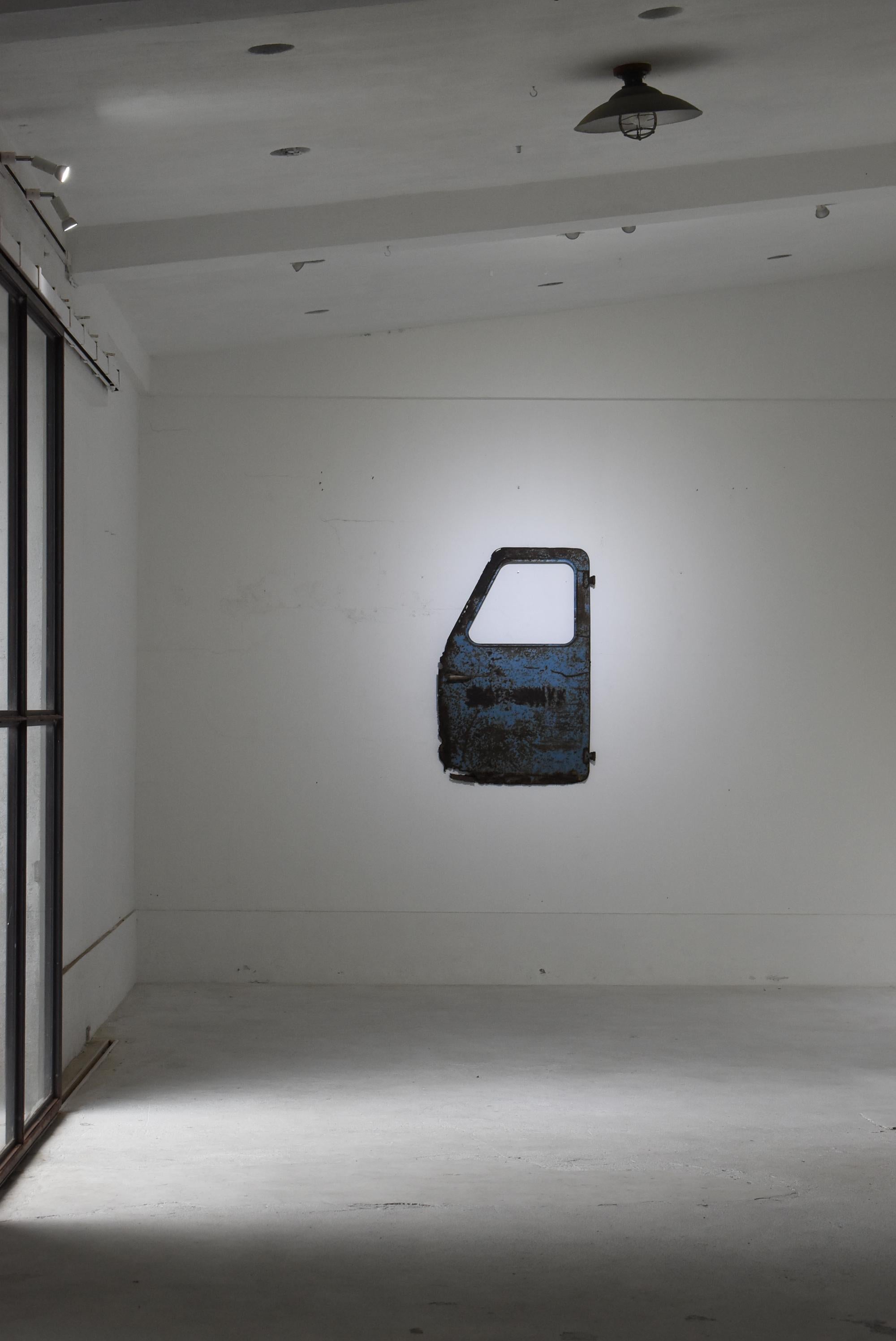 Japanische alte Autotür 1957er / Wanddekoration Abstrakte Kunst Wabisabi (Showa) im Angebot