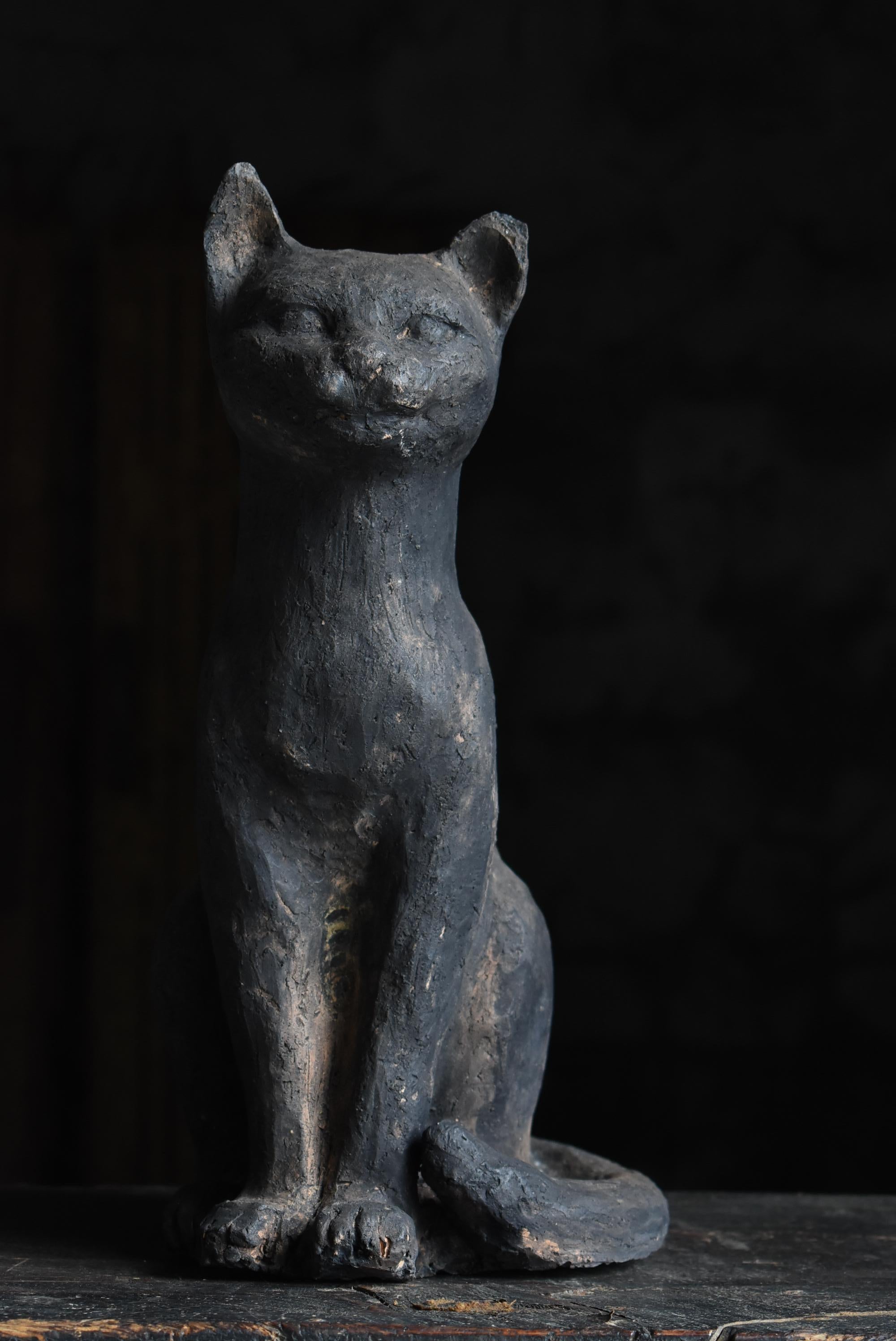 Japanese Old Clay Carving Cat 1940s-1960s / Mold Statue Wabi Sabi Scuplture   10