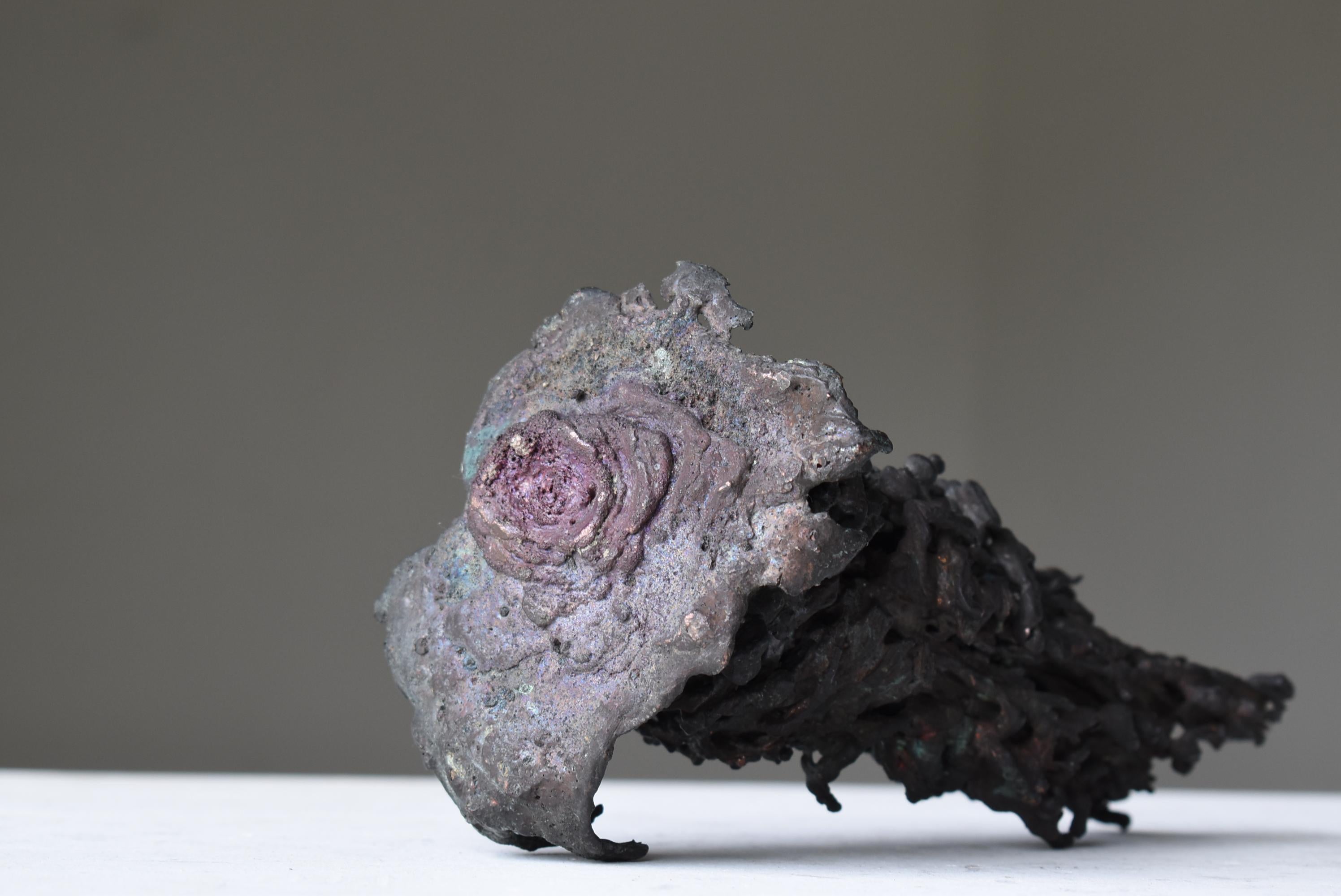 Japanese Old Copper Drop Object 1940s-1960s / Figurine Wabi Sabi For Sale 9