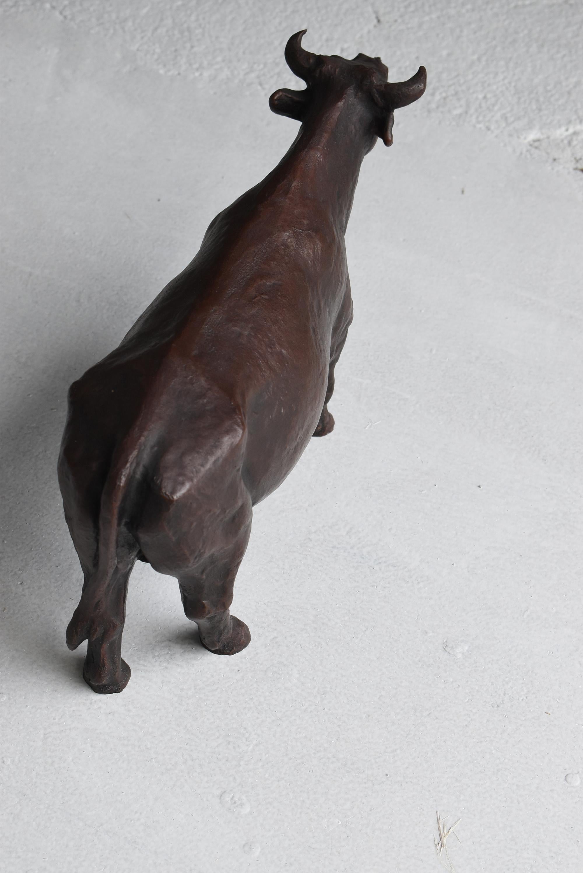 Japanese Old Copper Statue Bull 1950s-1970s / Wabi Sabi 8