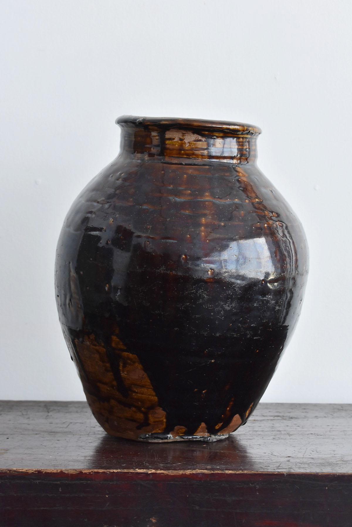 Glazed Japanese Old Edo Period Jar / 