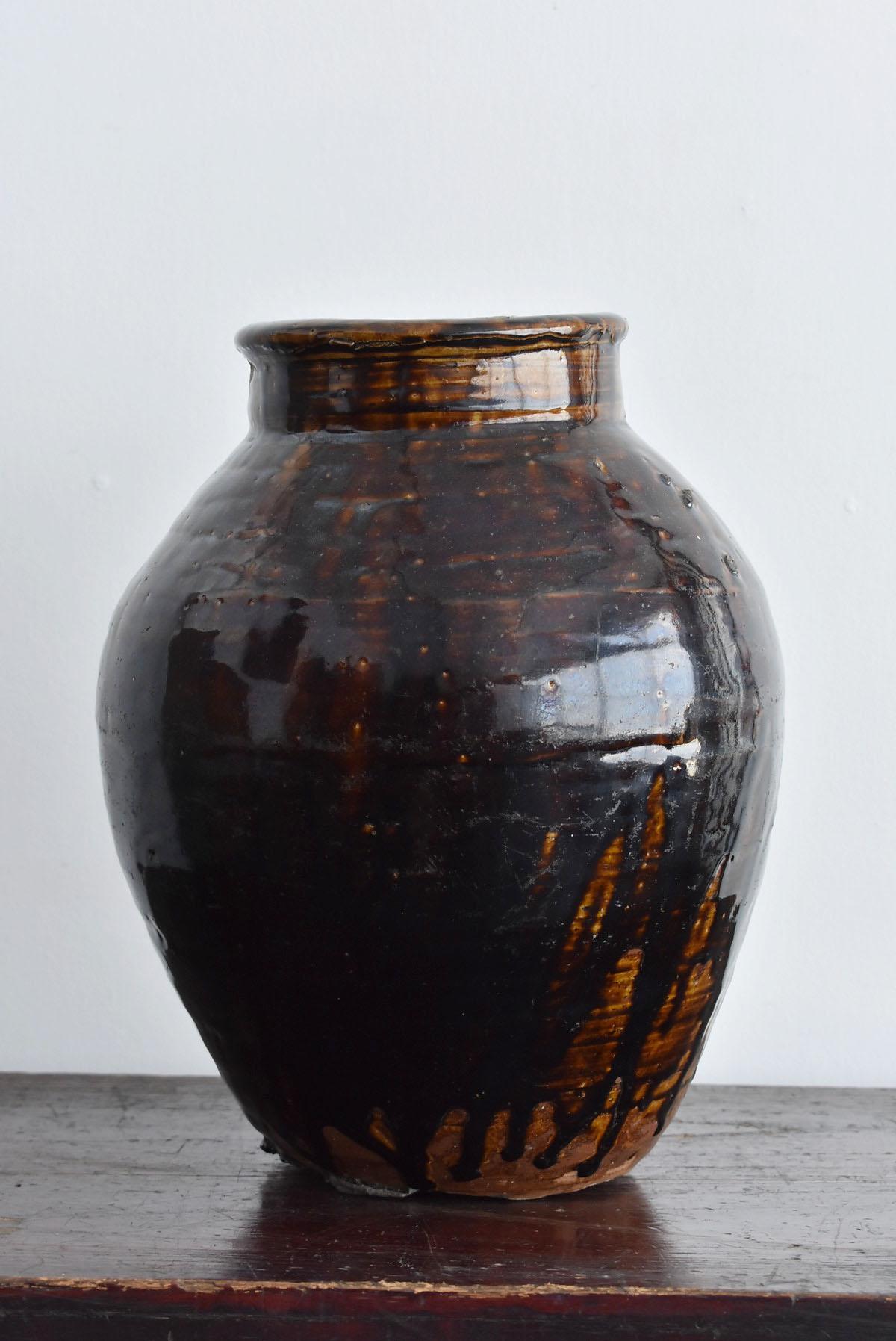 Japanese Old Edo Period Jar / 