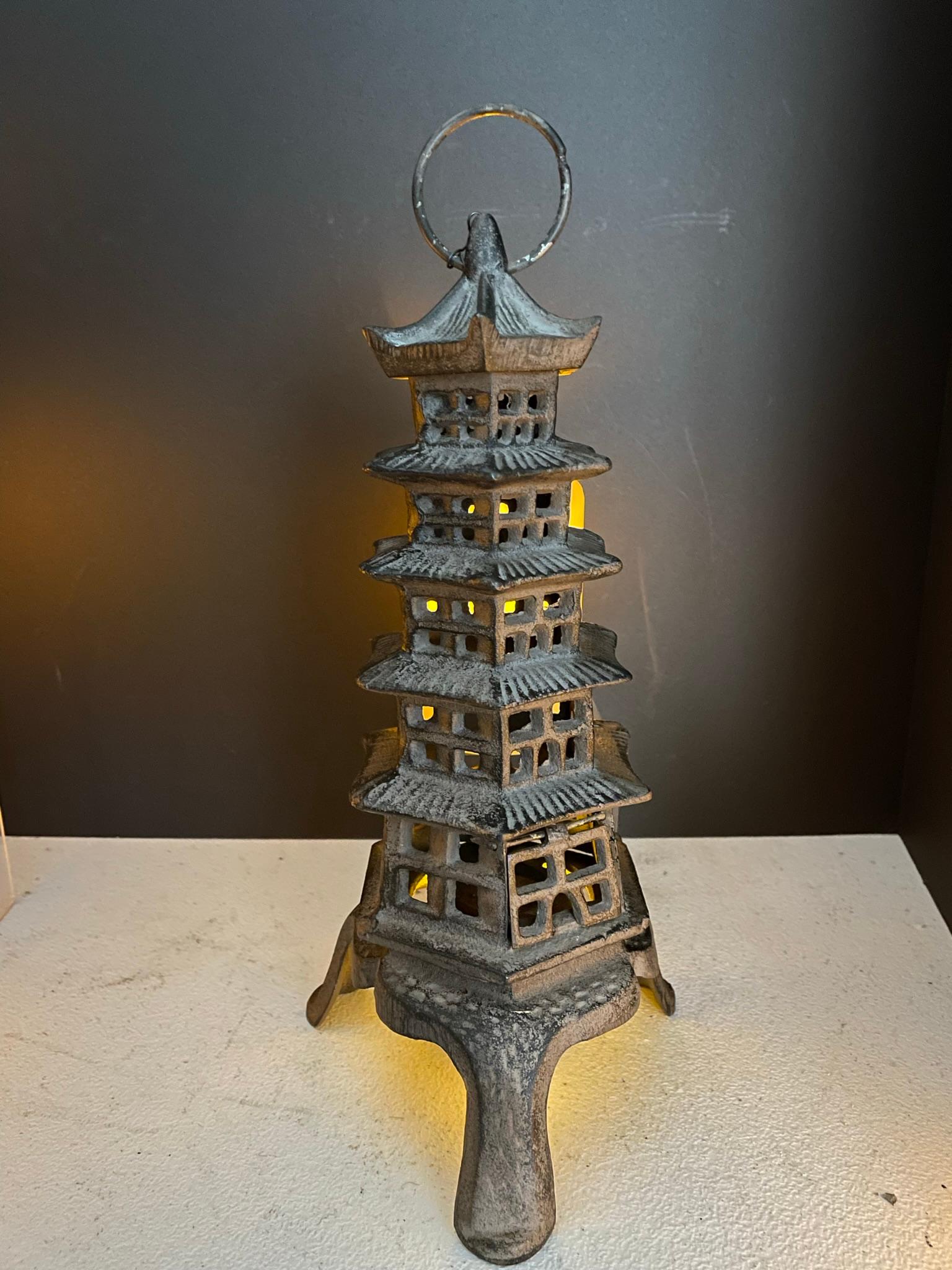 Hand-Crafted Japanese Old Five Roofed Pagoda Lighting Lantern