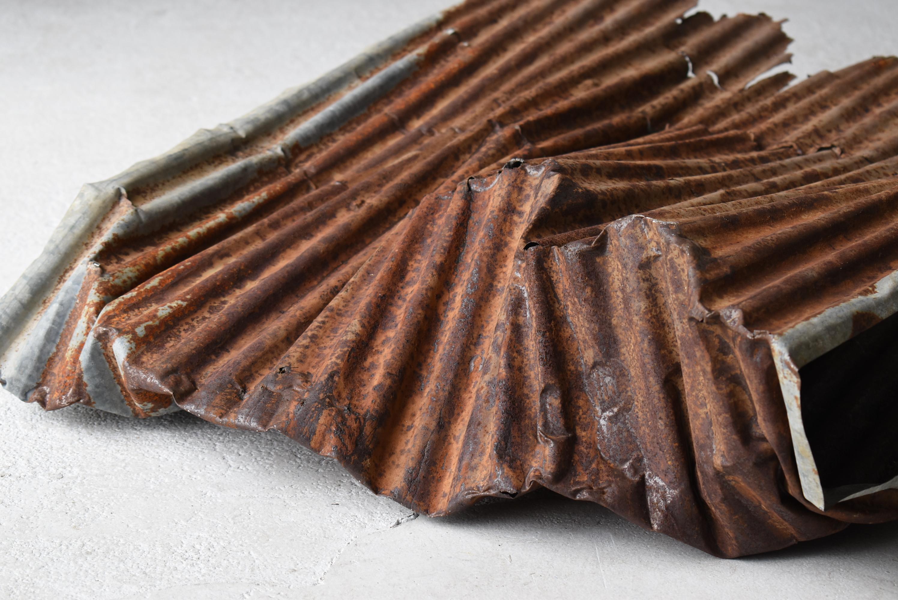 Japanese Old Galvanized Iron 1920s-1940s / Abstract Art Object Wabisabi in vendita 3