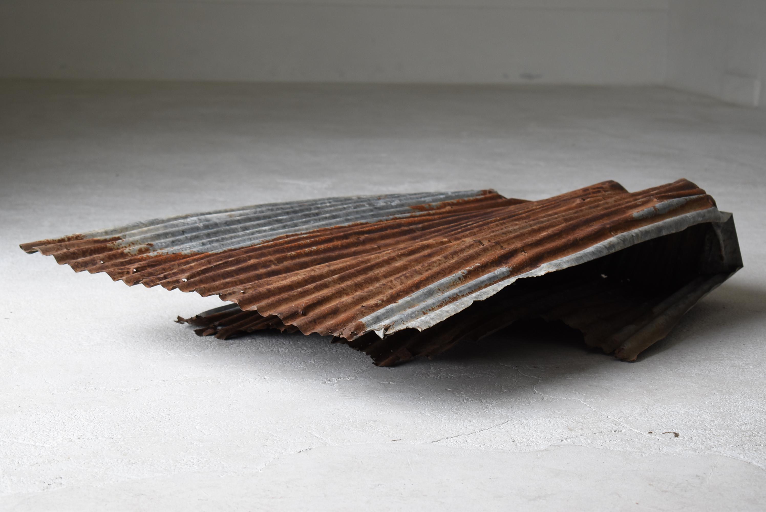 Japanese Old Galvanized Iron 1920s-1940s / Abstract Art Object Wabisabi in vendita 1