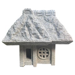 Japanese Old Granite Garden House Stone Minka Lantern Japanese Old Granite Garden House Stone Minka Lantern
