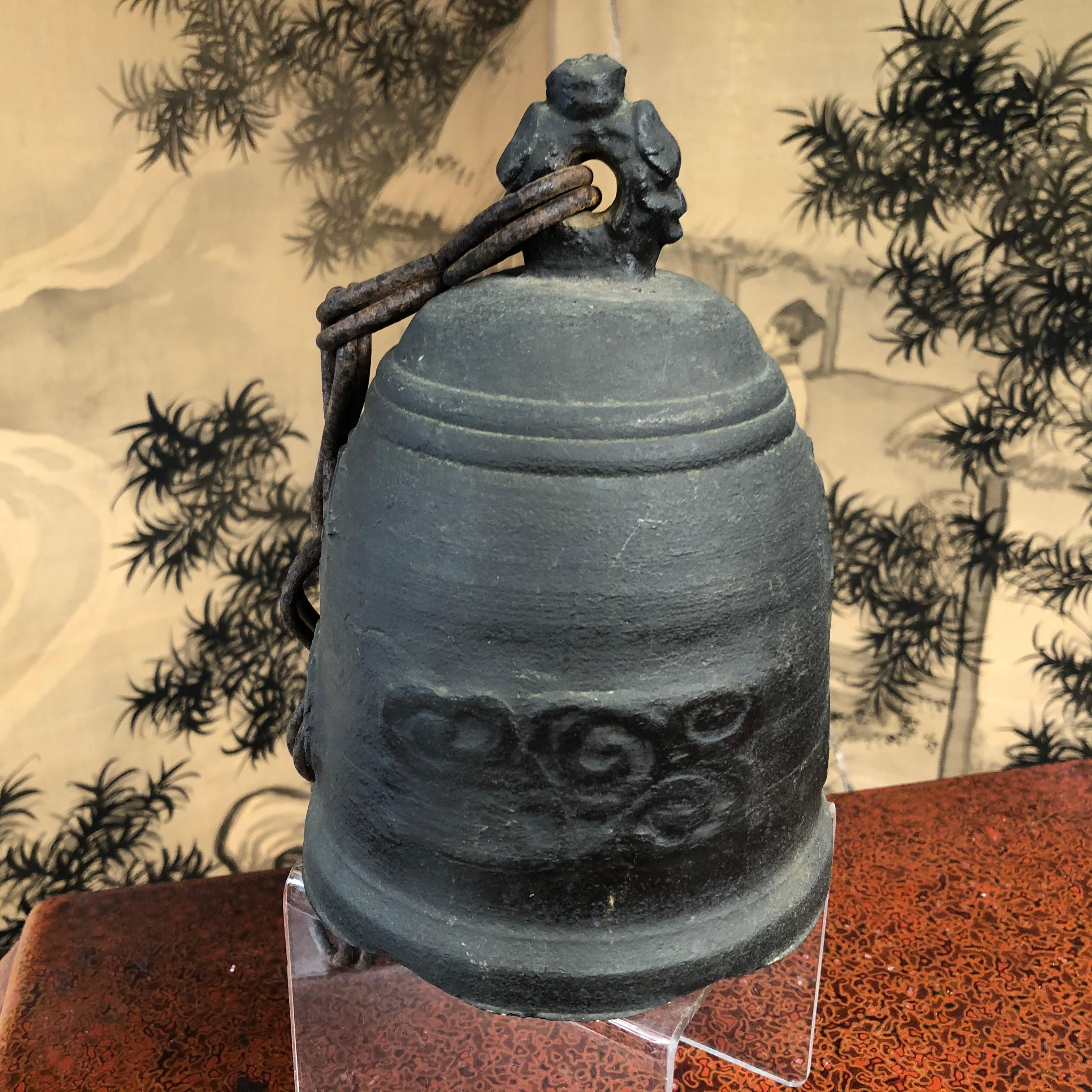 Japanese Old Hand Cast Temple Bell with Double Chain Hanger In Good Condition In South Burlington, VT