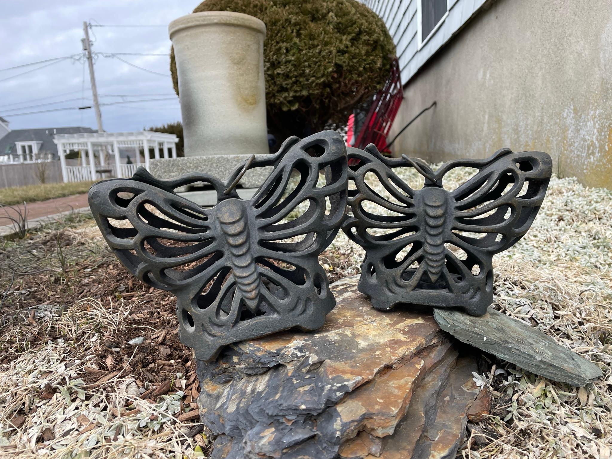 Japanese Old Heavy Cast Pair Butterfly Wings Lighting Lanterns In Good Condition In South Burlington, VT
