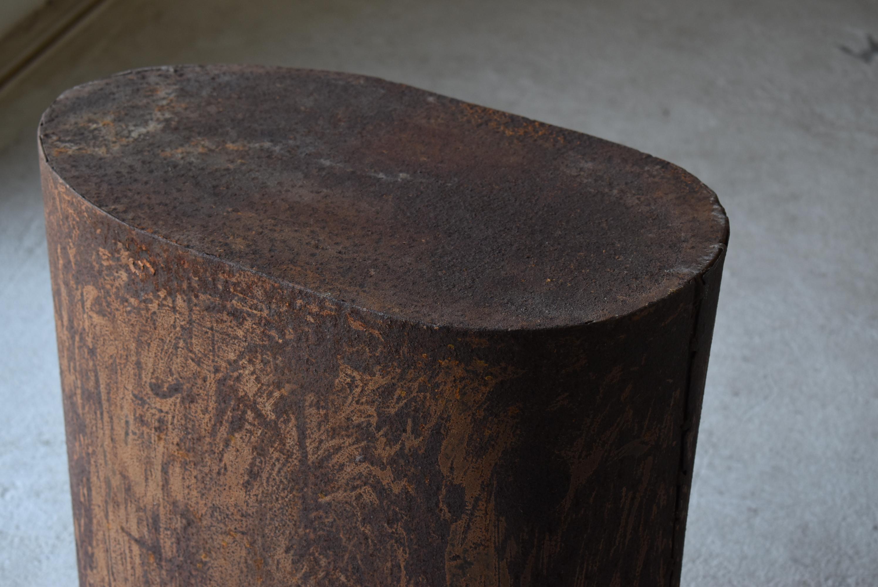 Mid-20th Century Japanese Old Iron Exhibition Stand 1950s-1970s / Side Table Wabisabi