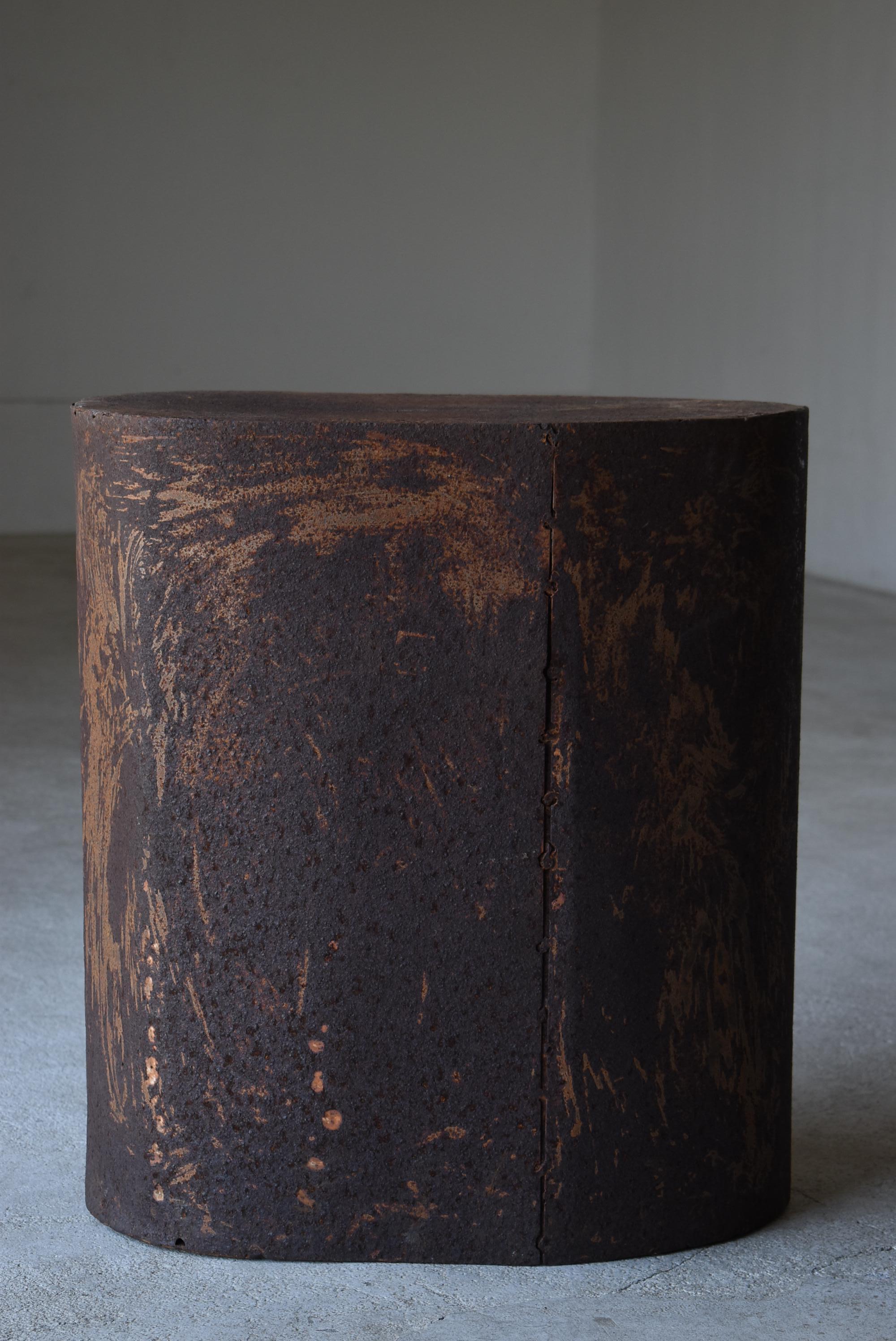 Japanese Old Iron Exhibition Stand 1950s-1970s / Side Table Wabisabi 4