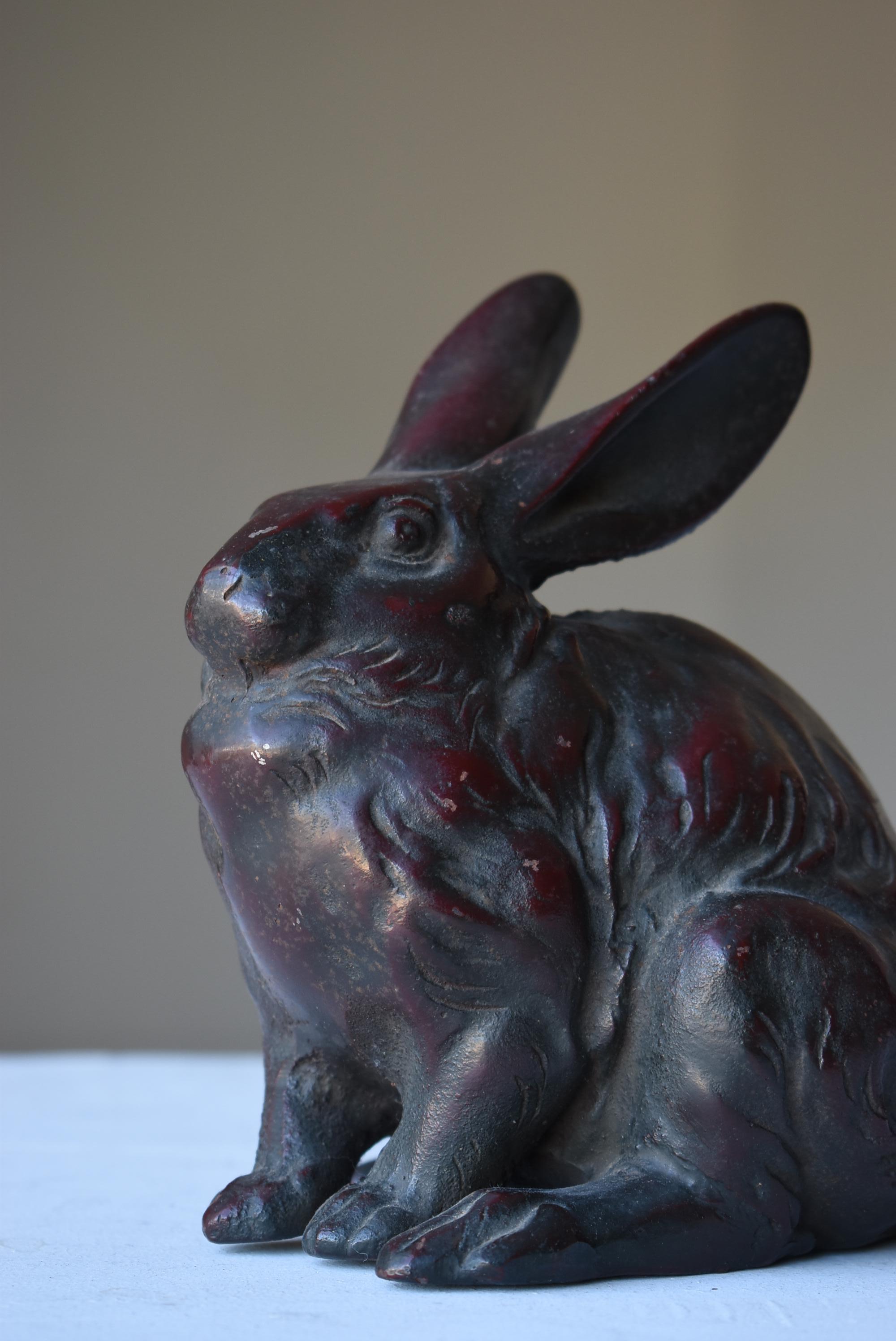 Japanese Old Iron Rabbit 1940s-1970s / Sculpture Figurine Object Wabi Sabi In Good Condition In Sammu-shi, Chiba