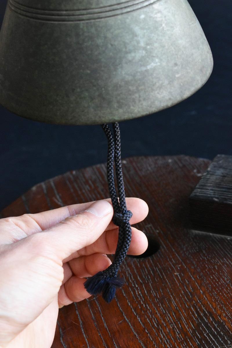 Japanese Old Little Bronze Hanging Bell /1926-1960s/ Beautiful Design and Tone 13
