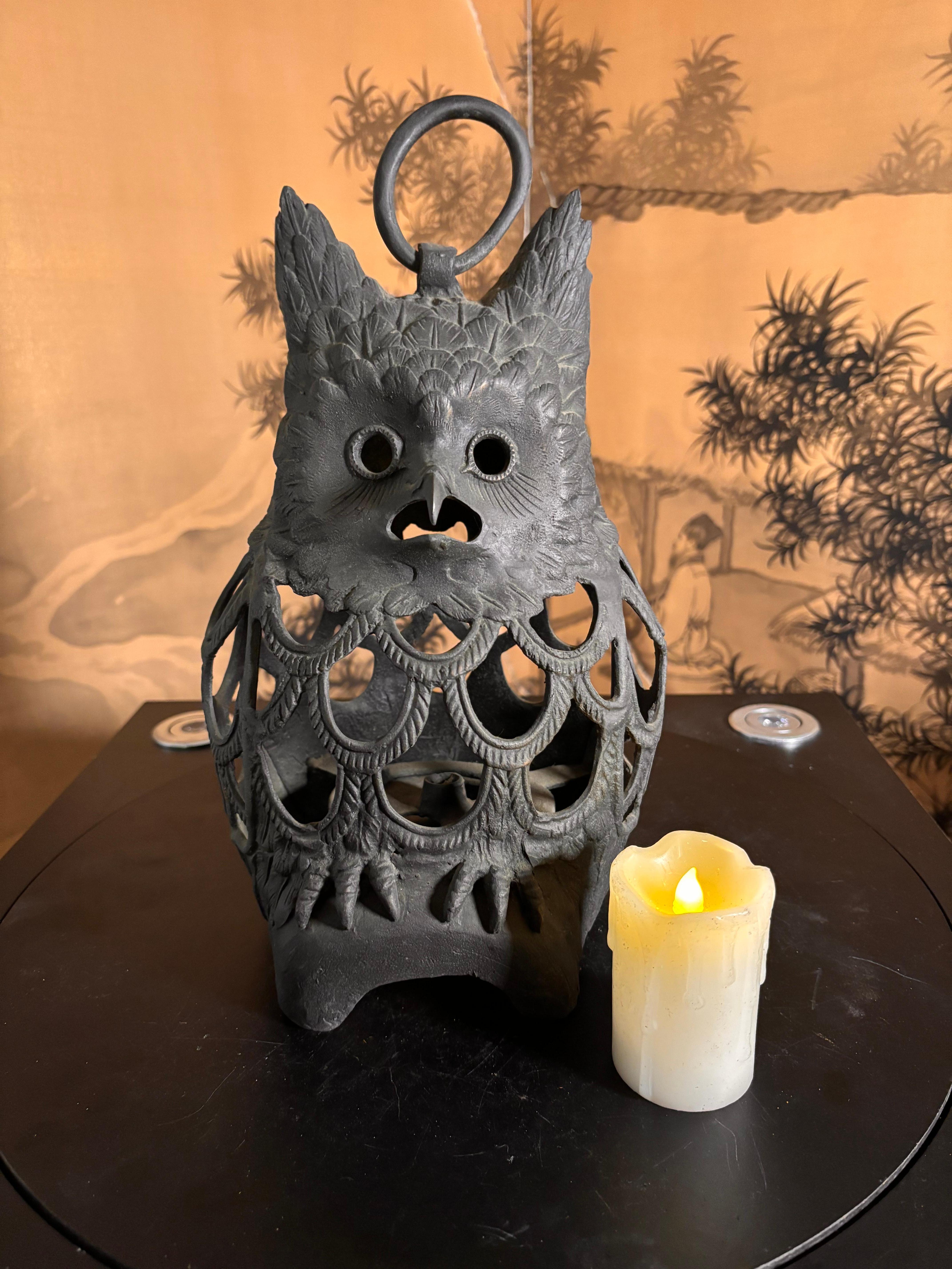 Japanese Old Massive Over Sized Hook Nose Owl Lantern In Good Condition In South Burlington, VT