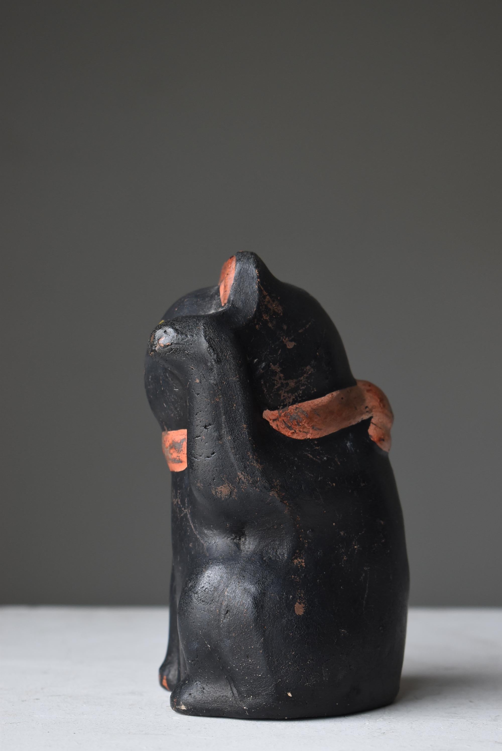 Japanese Old Pottery Statue Beckoning Cat 1940s-1970s / Manekineko Wabi Sabi 3