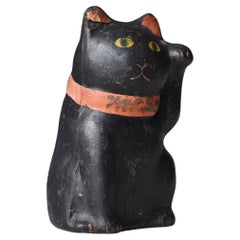 Japanese Old Pottery Statue Beckoning Cat 1940s-1970s / Manekineko Wabi Sabi