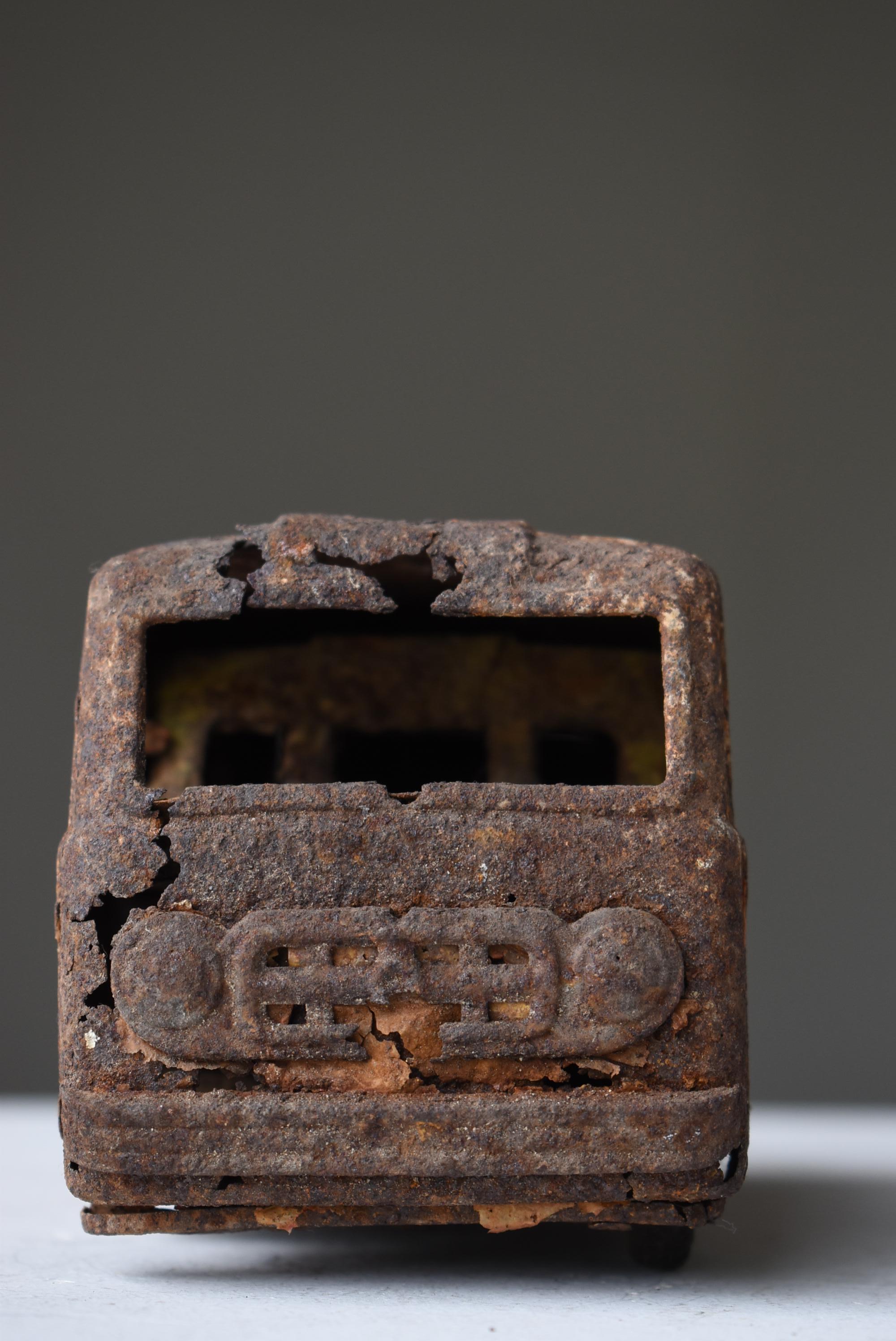 Japanese Old Rusty Car 1950s-1980s / Figurine Object Wabi Sabi 6