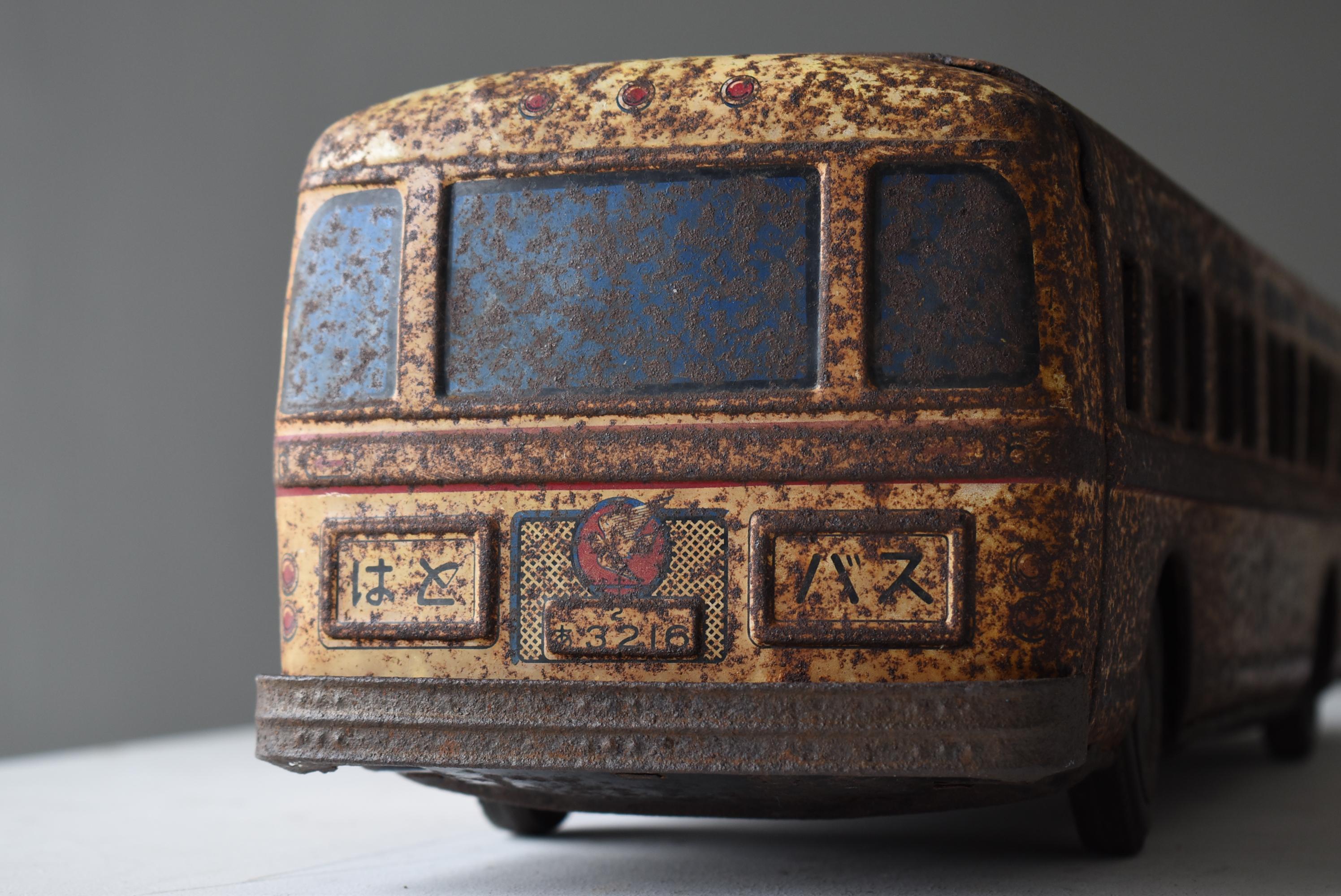 Japanese Old Rusty Toy Bus 1950s-1980s / Figurine Wabisabi 7