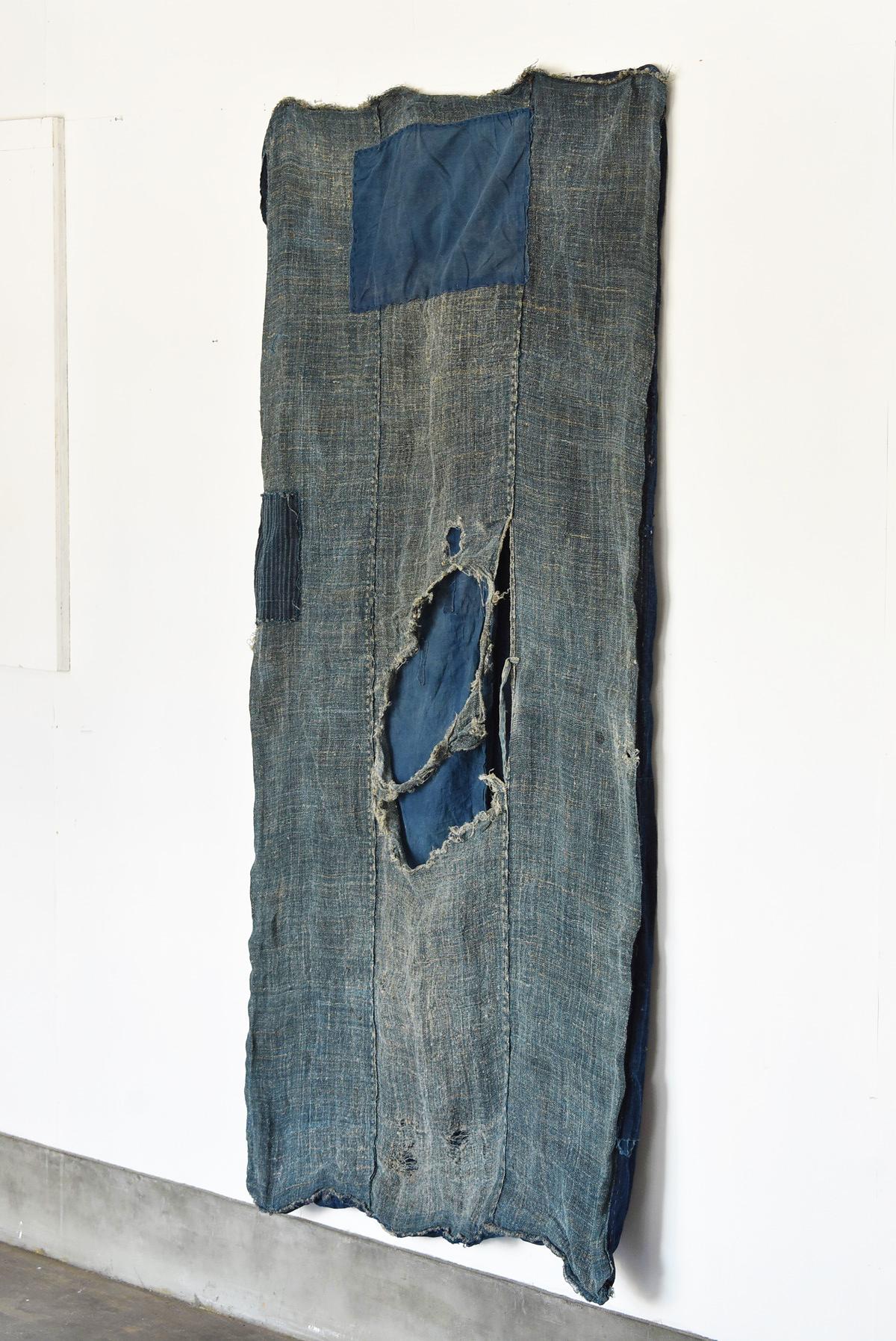 Japanese Old Spliced Indigo Dyed Cloth / Wabisabi Art / Tapestry/Wall Decoration 2