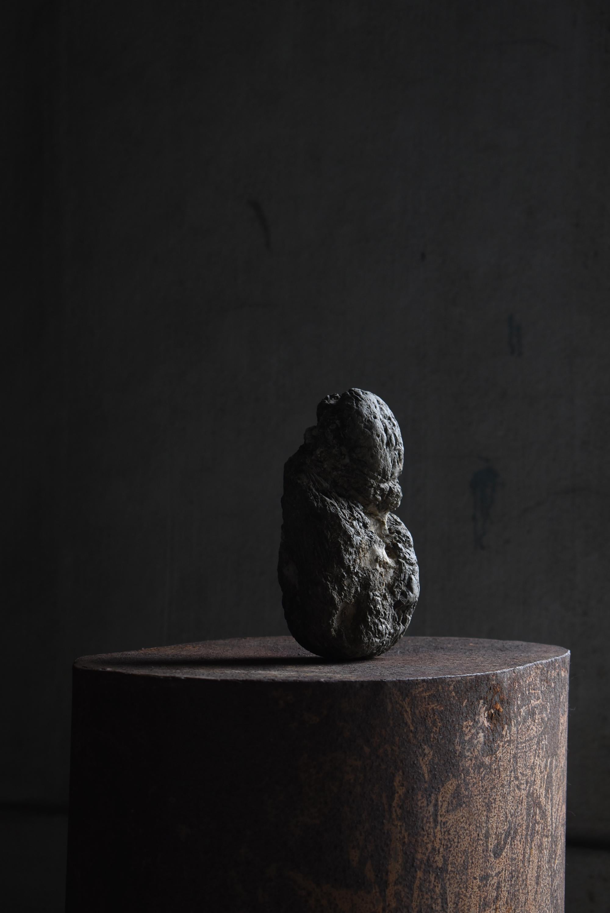 Japanese Old Stone „Elderly Priest“/Skulptur Wabi Sabi, Japanischer Altstein im Angebot 11