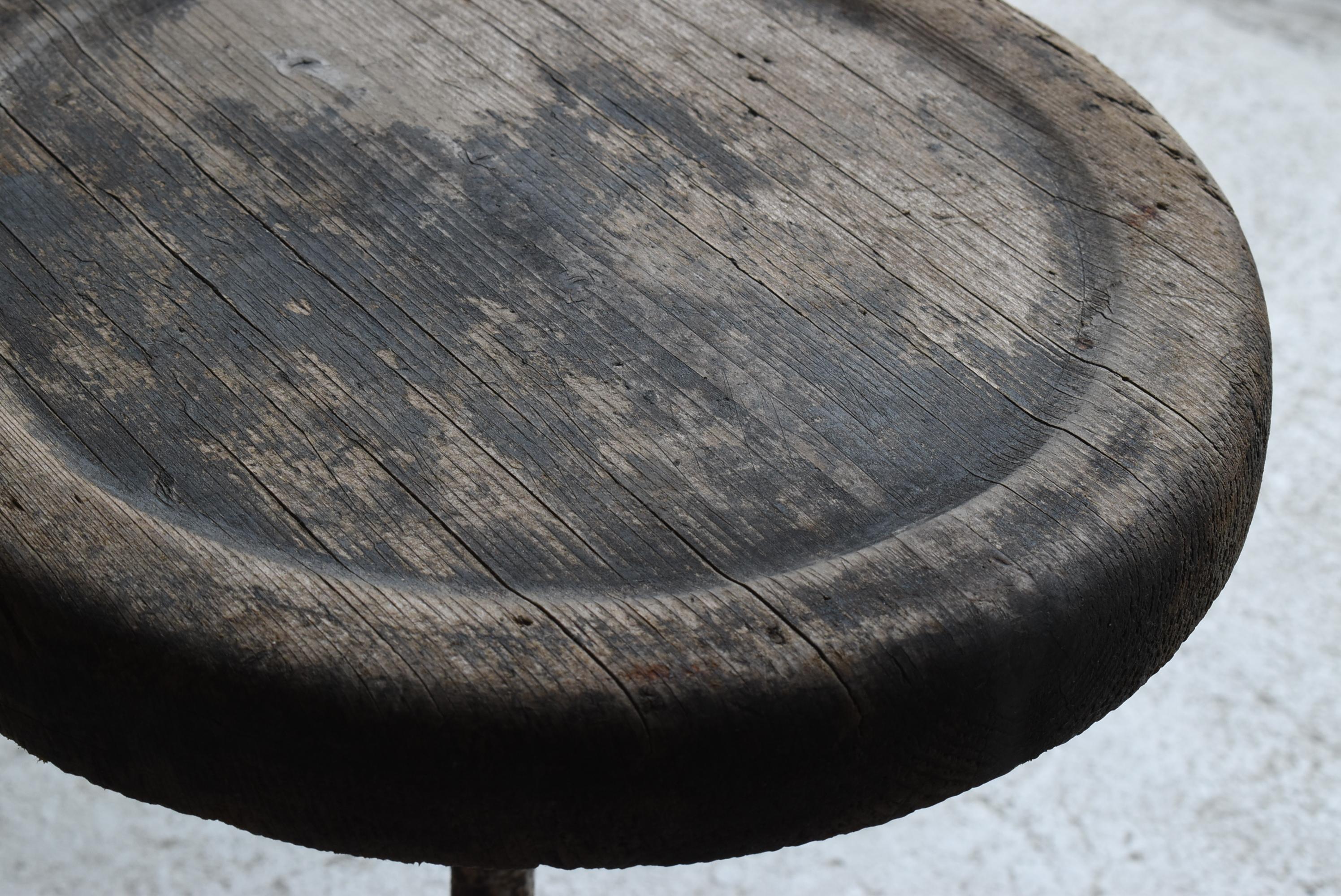 20ième siècle Japanese Old Stool 1940s-1960s / Side Chair Wabisabi en vente