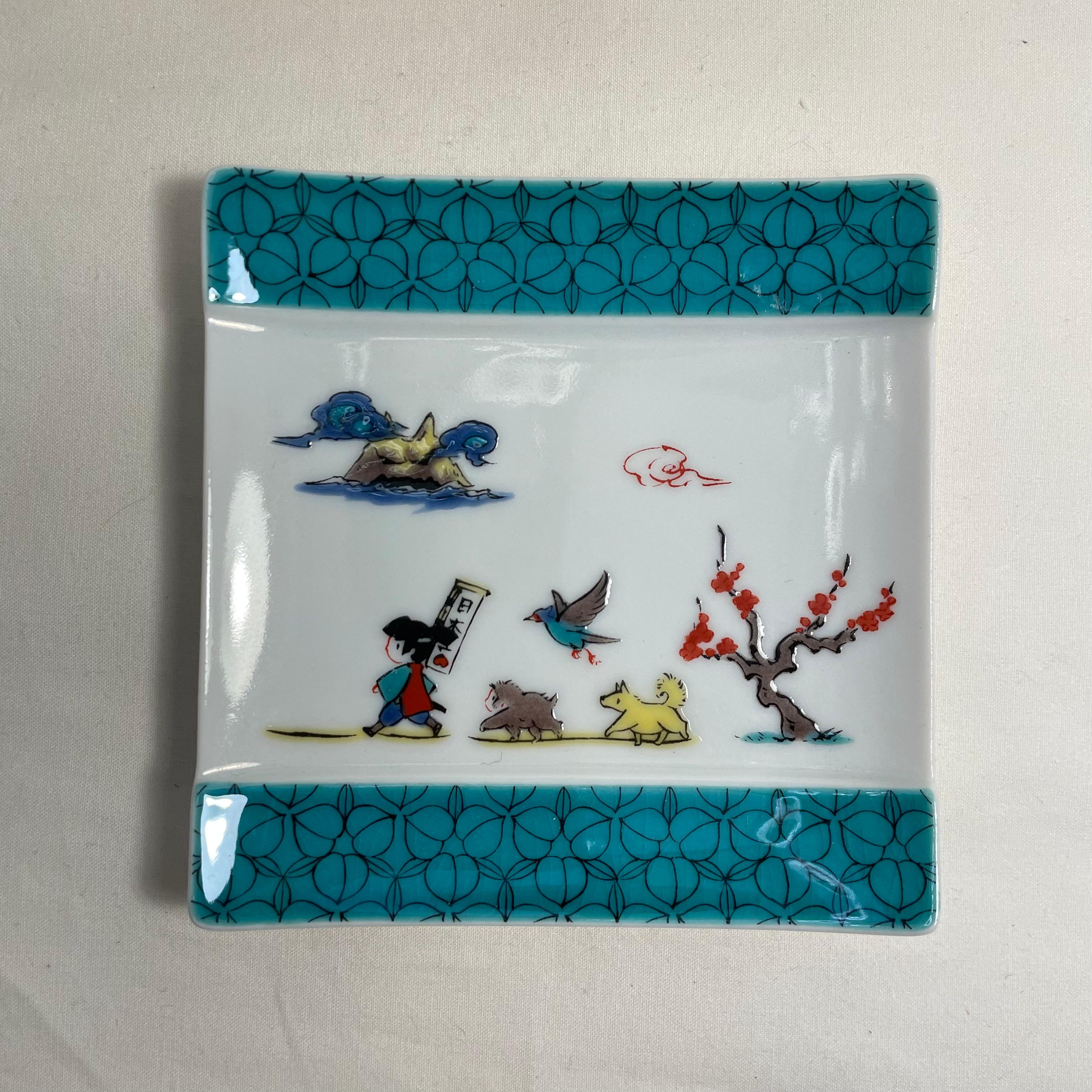 Late 20th Century Japanese Old Stories 4 plates Kutani Ware 1990s