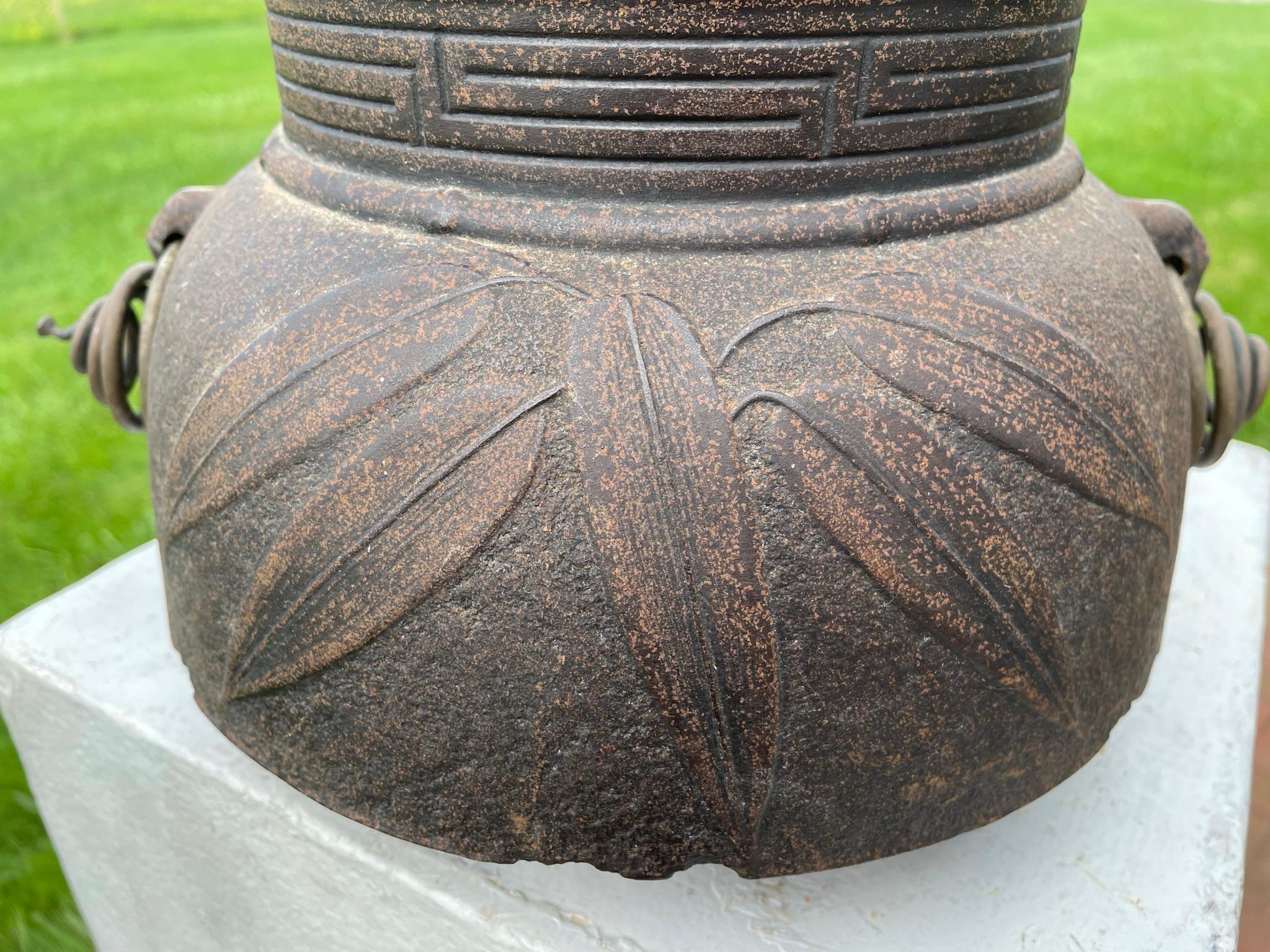 Japanese Old Tea Leaves Pot Immediately Usable In Good Condition For Sale In South Burlington, VT