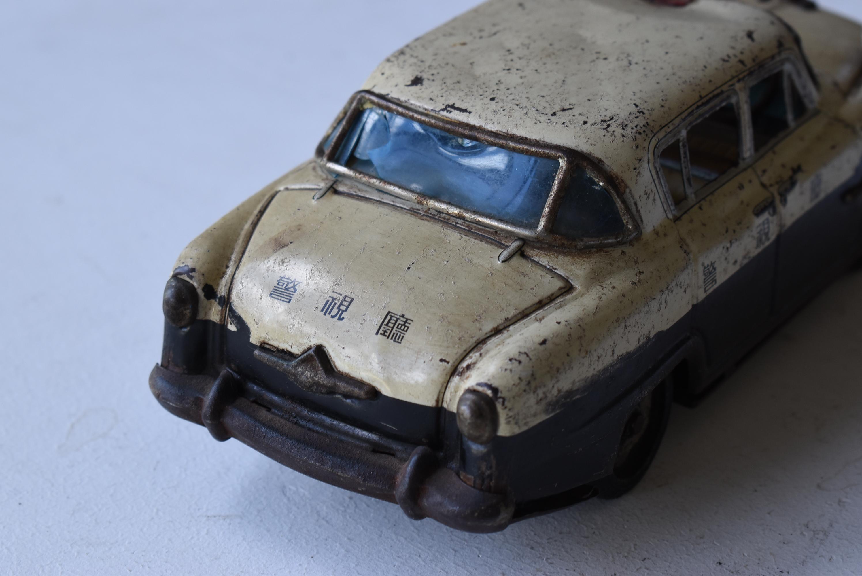 Japanese Old Toy Police Car 1950s-1980s / Figurine Object Wabi Sabi 4