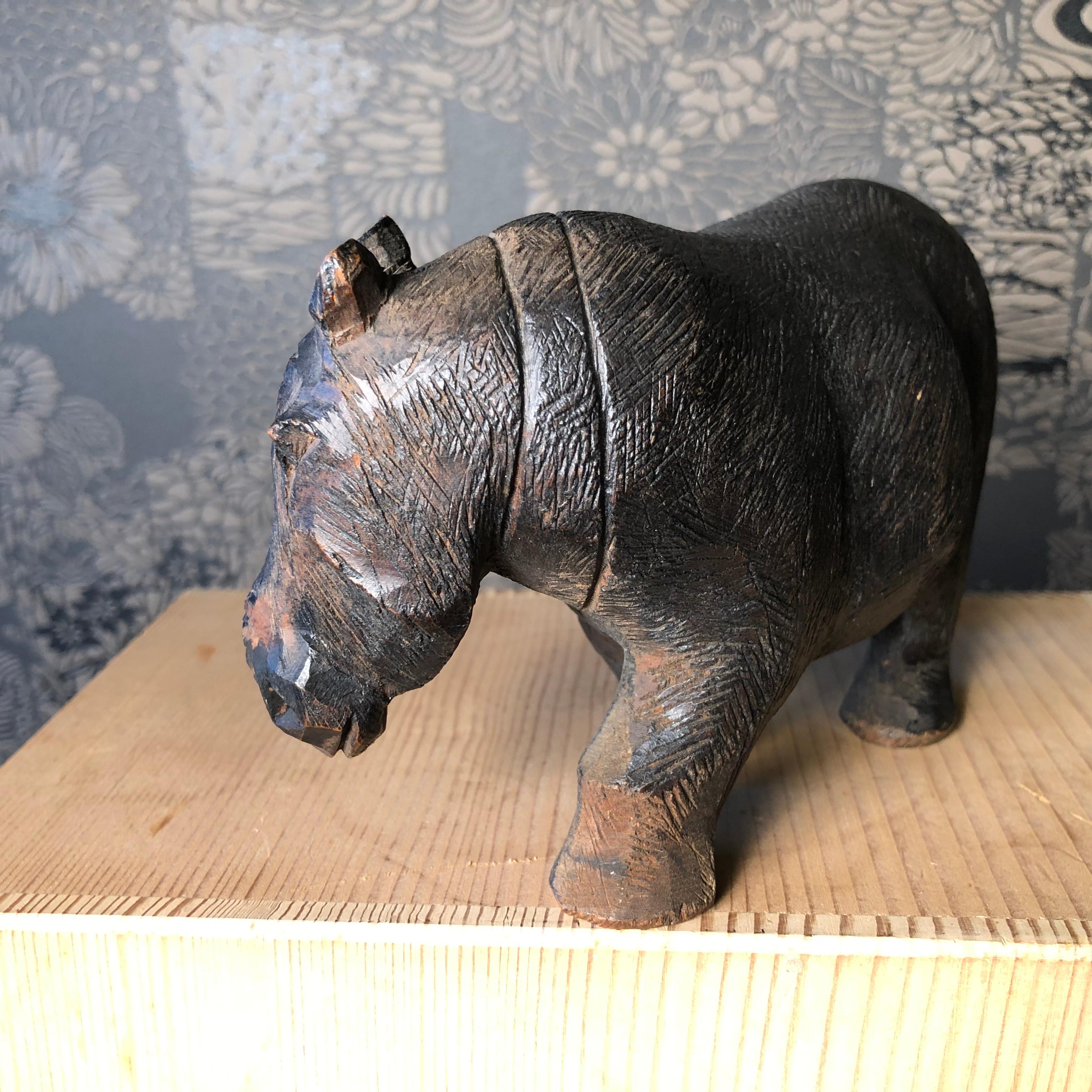 Showa Japanese Old & Unusual Hippopotamus Hand Carved Wooden Gem, Ainu People