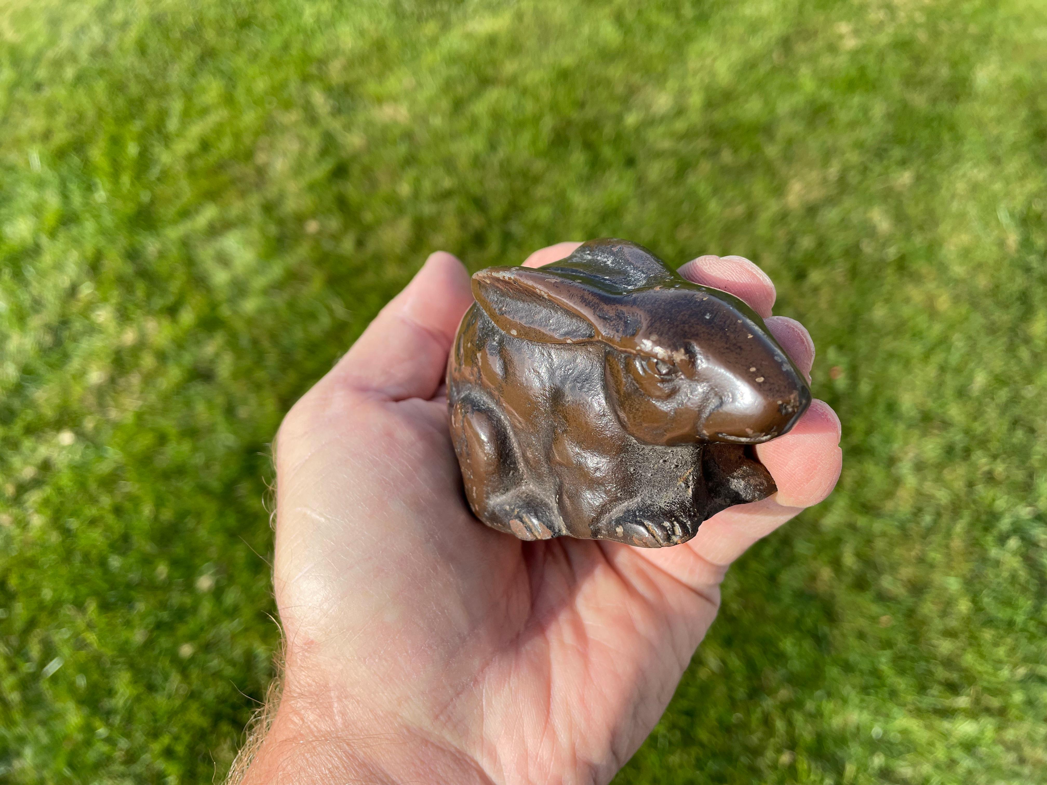 Japanese Old Vintage Pair Mahogany  Rabbits 7