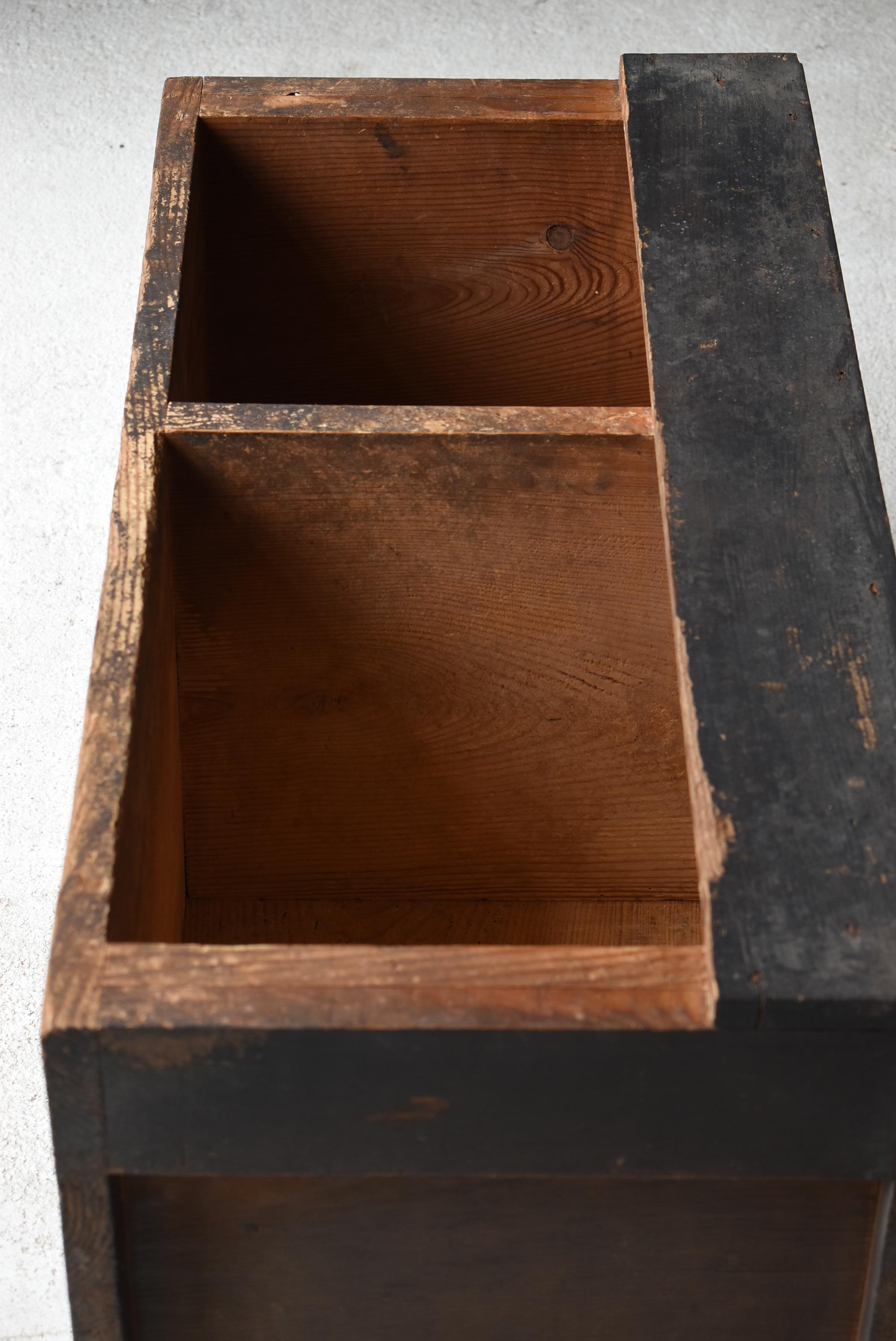 Japanese Old Wabi-Sabi Box 1948s / Tansu Sofa Table 9