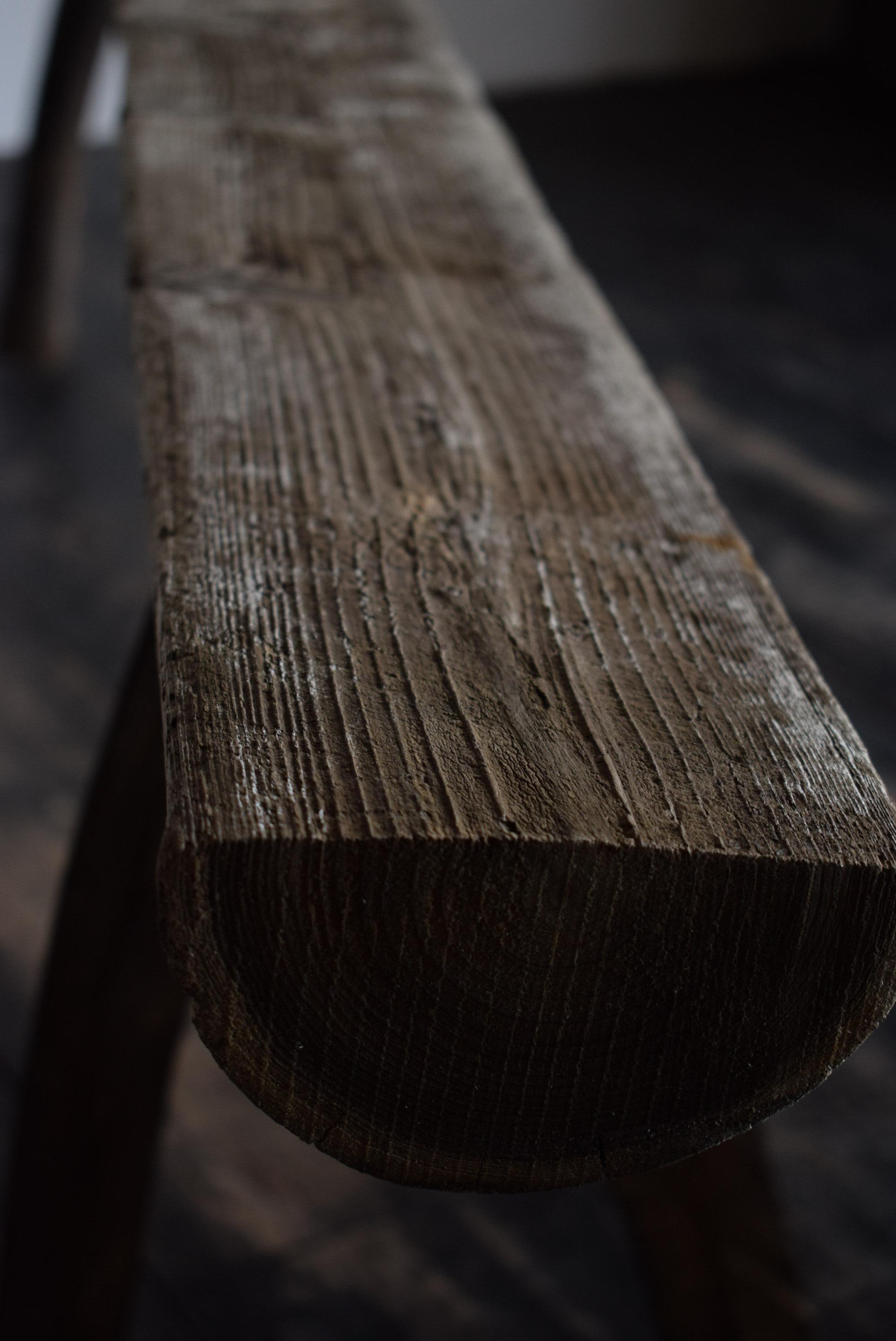 Japonais Fauteuil de banc japonais / chaisewabi-sabi / banc primitif / exposition st en vente