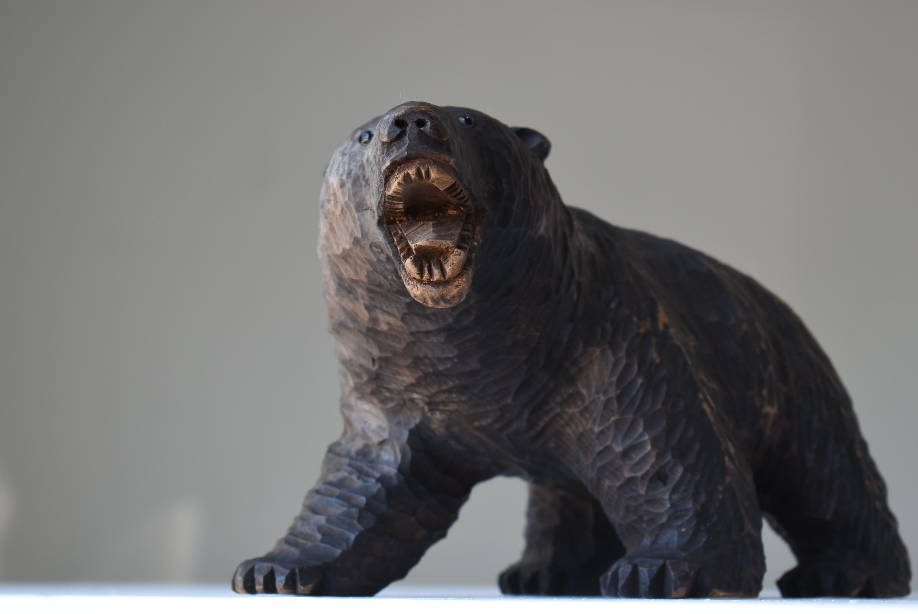 Japanischer Bär aus altem Holzschnitzereien 1930er-1950er Jahre/Vintage-Figurenskulptur Volkskunst 5