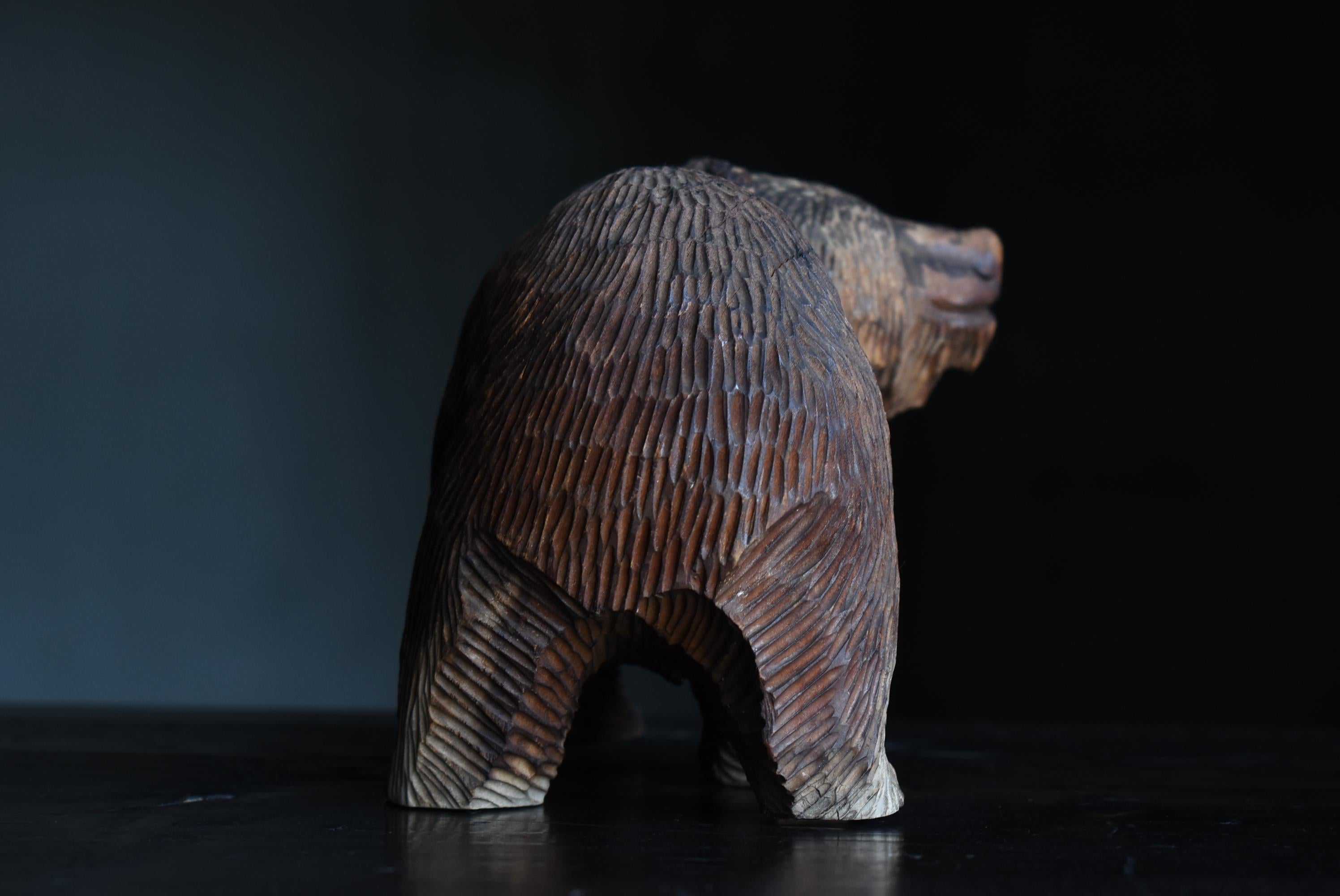 Cedar Japanese Old Wood Carving Bear 1950s-1970s / Figurine Sculpture Mingei