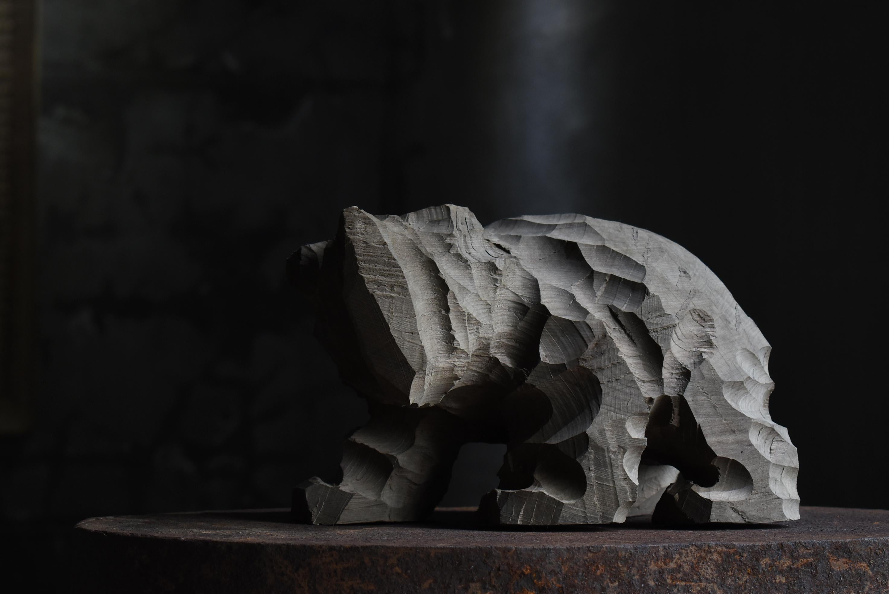 Primitive Japanese Old Wood Carving Bear 1950s-1970s / Sculpture Wabisabi