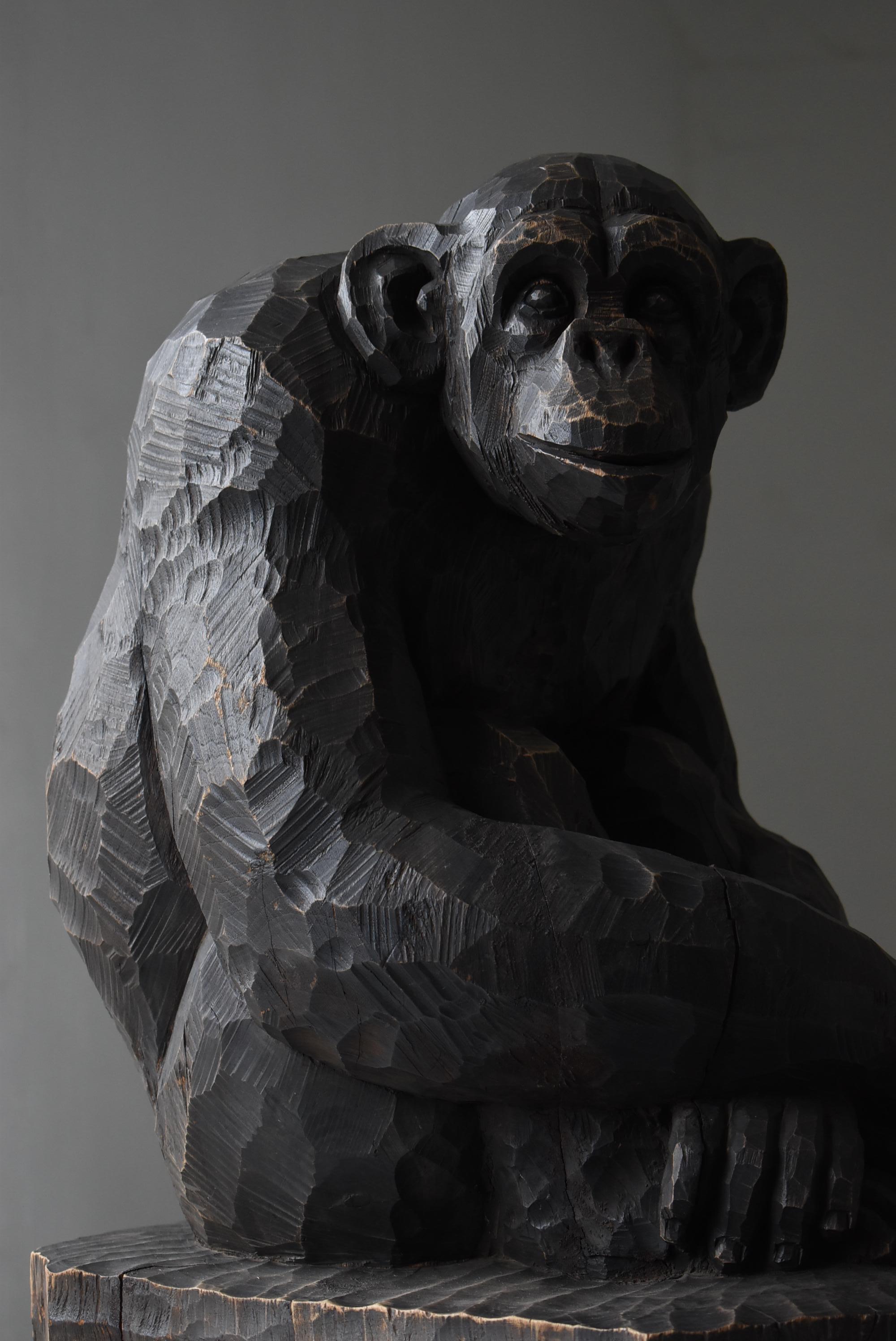 Japanese Old Wood Sculpture Chimpanzee 1940s-1960s / Wood Carving Mingei  For Sale 9