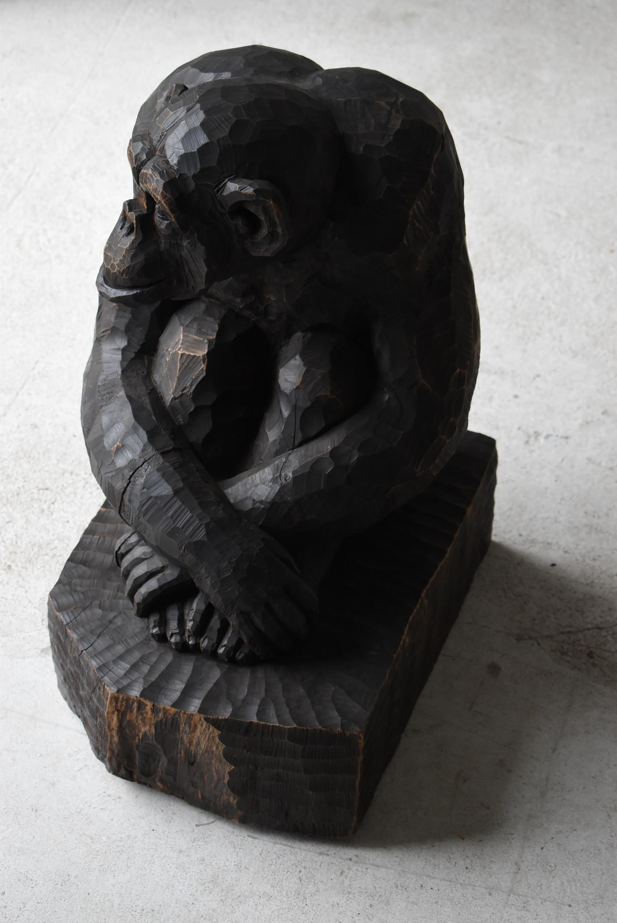 Japanese Old Wood Sculpture Chimpanzee 1940s-1960s / Wood Carving Mingei  For Sale 13