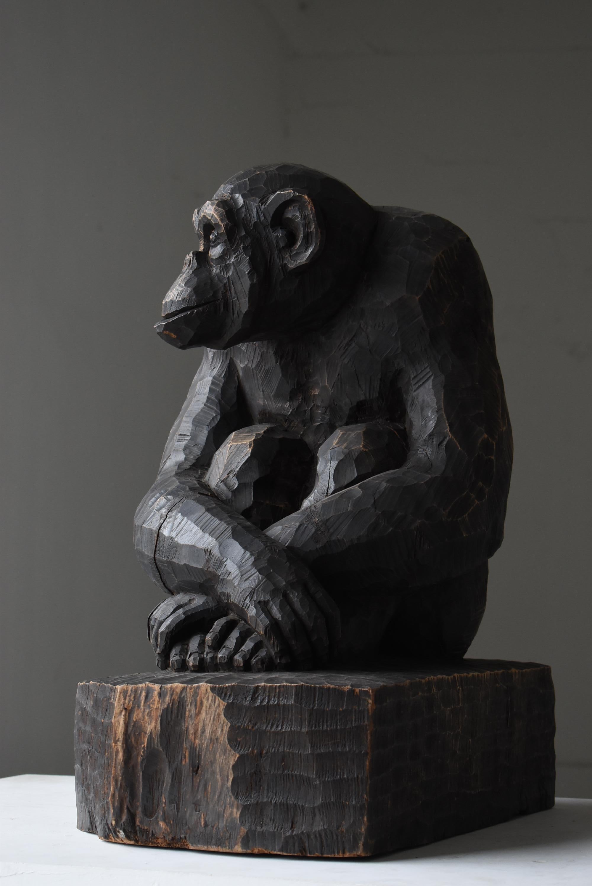 Showa Japanese Old Wood Sculpture Chimpanzee 1940s-1960s / Wood Carving Mingei  For Sale